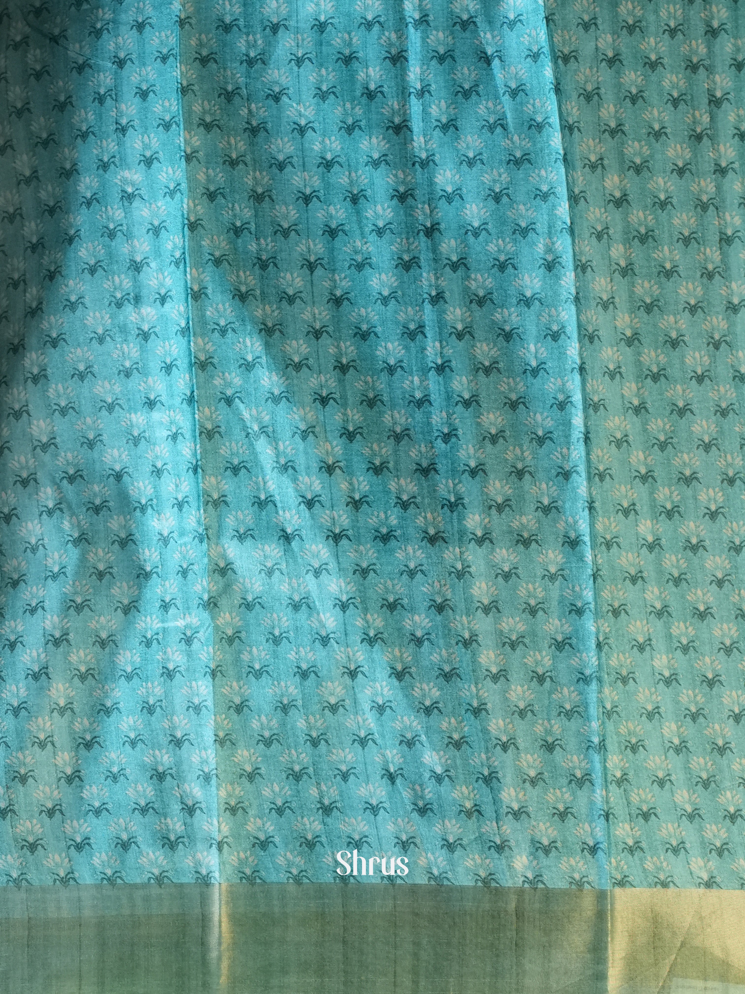CIS06515 - Printed Tussar Saree - Shop on Shrus.com