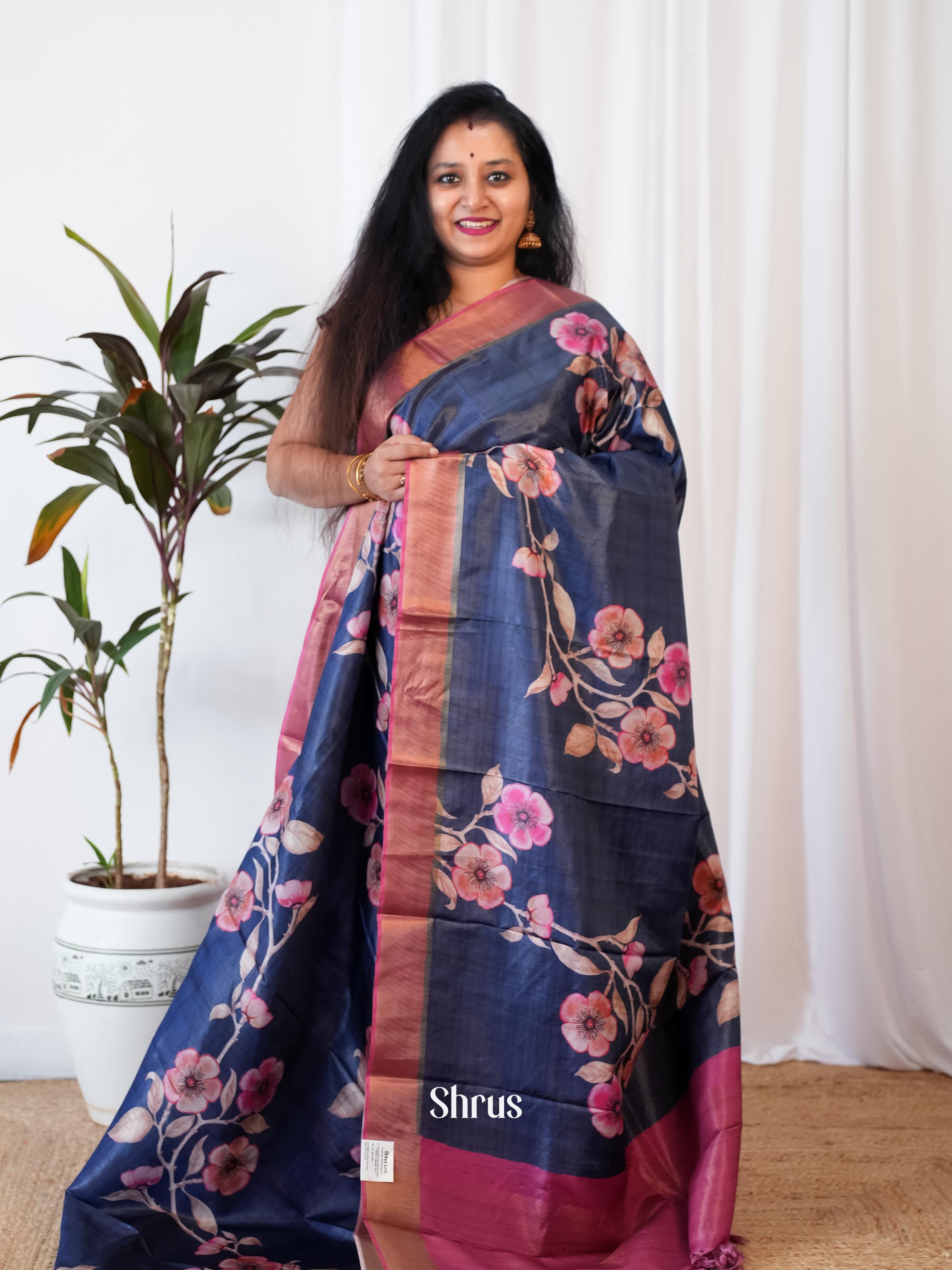 CIS06524 - Printed Tussar Saree - Shop on Shrus.com