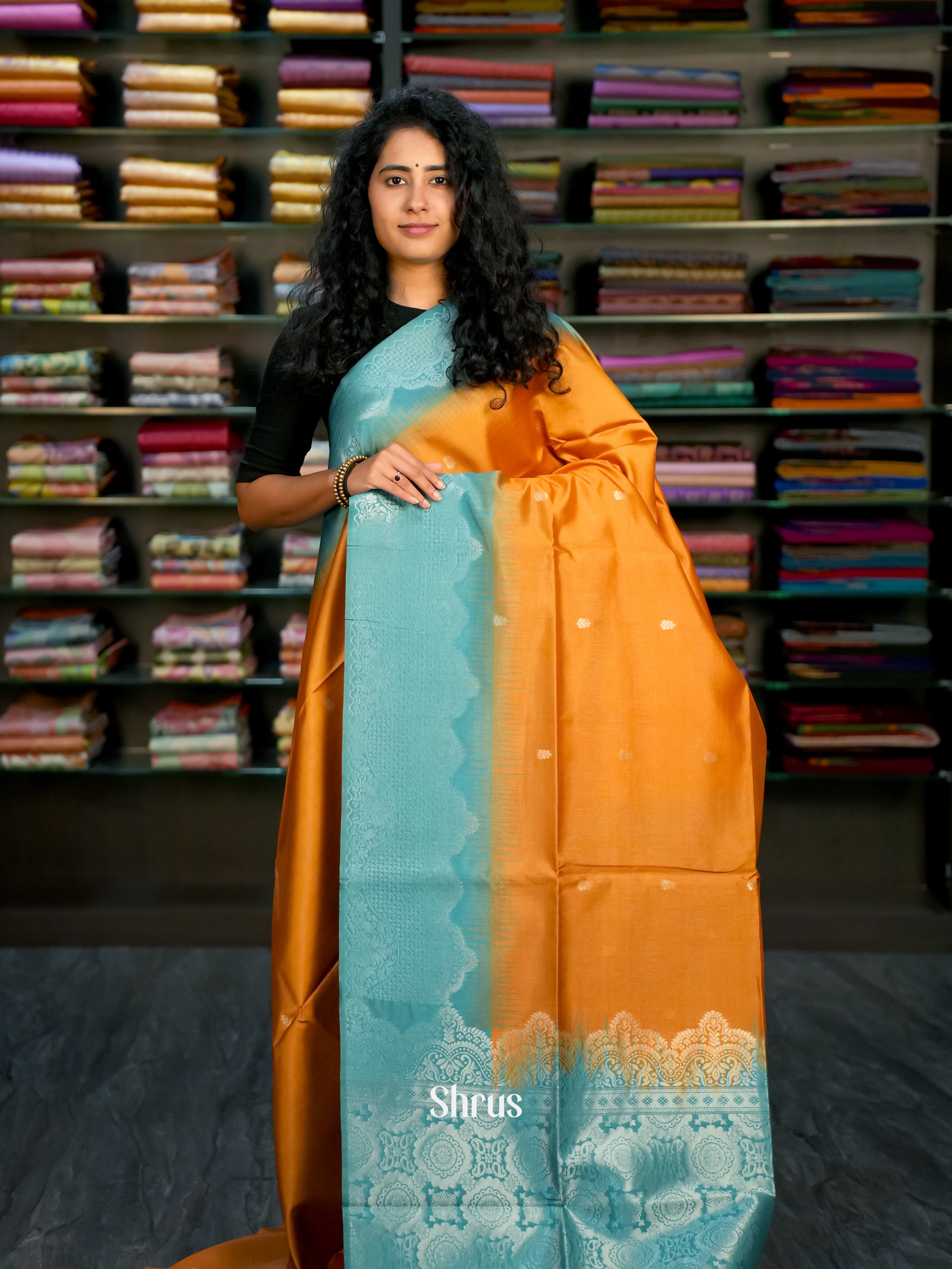 CIS06720 - Semi Tussar Saree - Shop on Shrus.com
