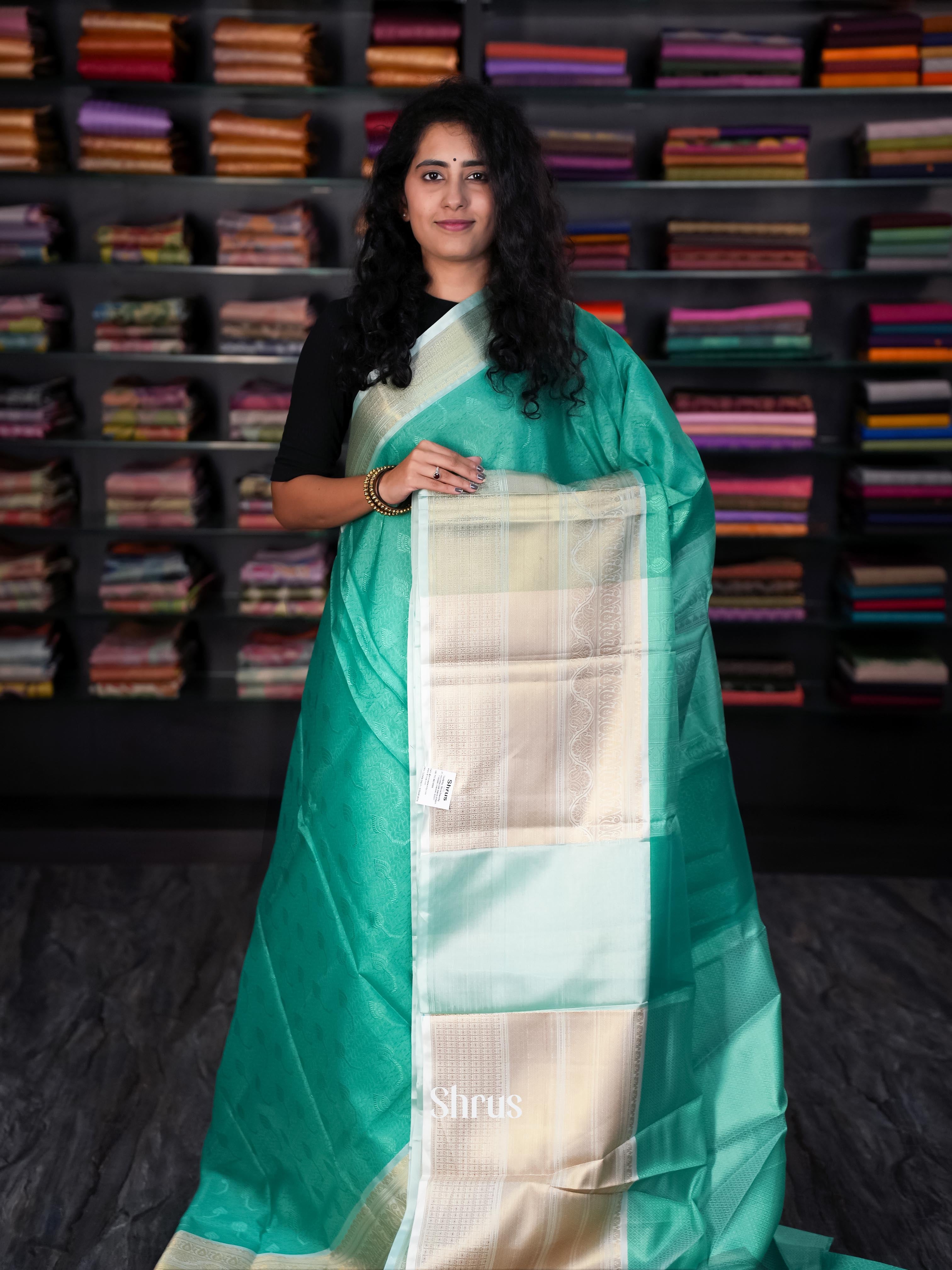 CIS09417 - Tanchoi Saree - Shop on Shrus.com