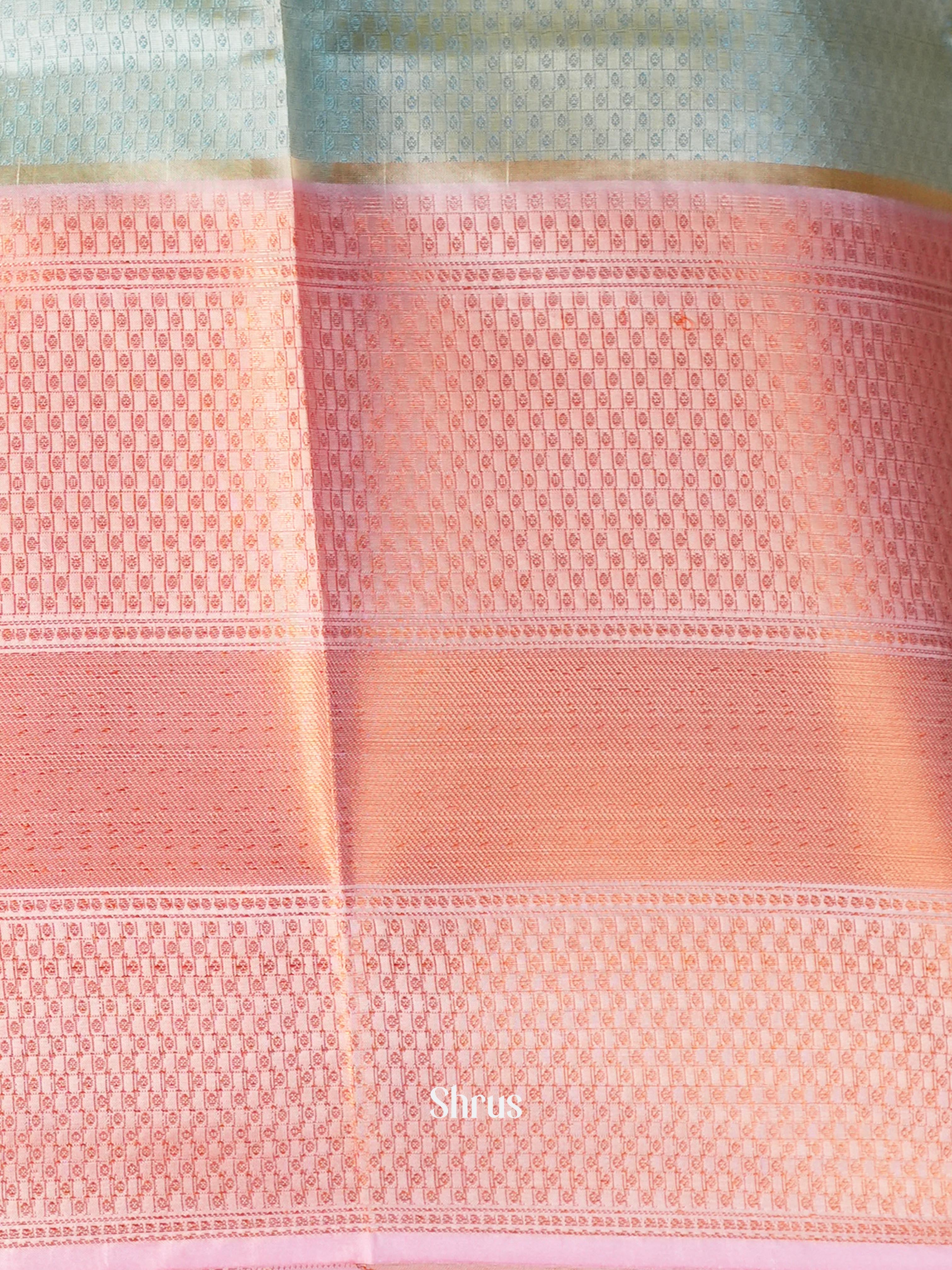 Double Shaded Green & Peach - Tanchoi Saree - Shop on Shrus.com
