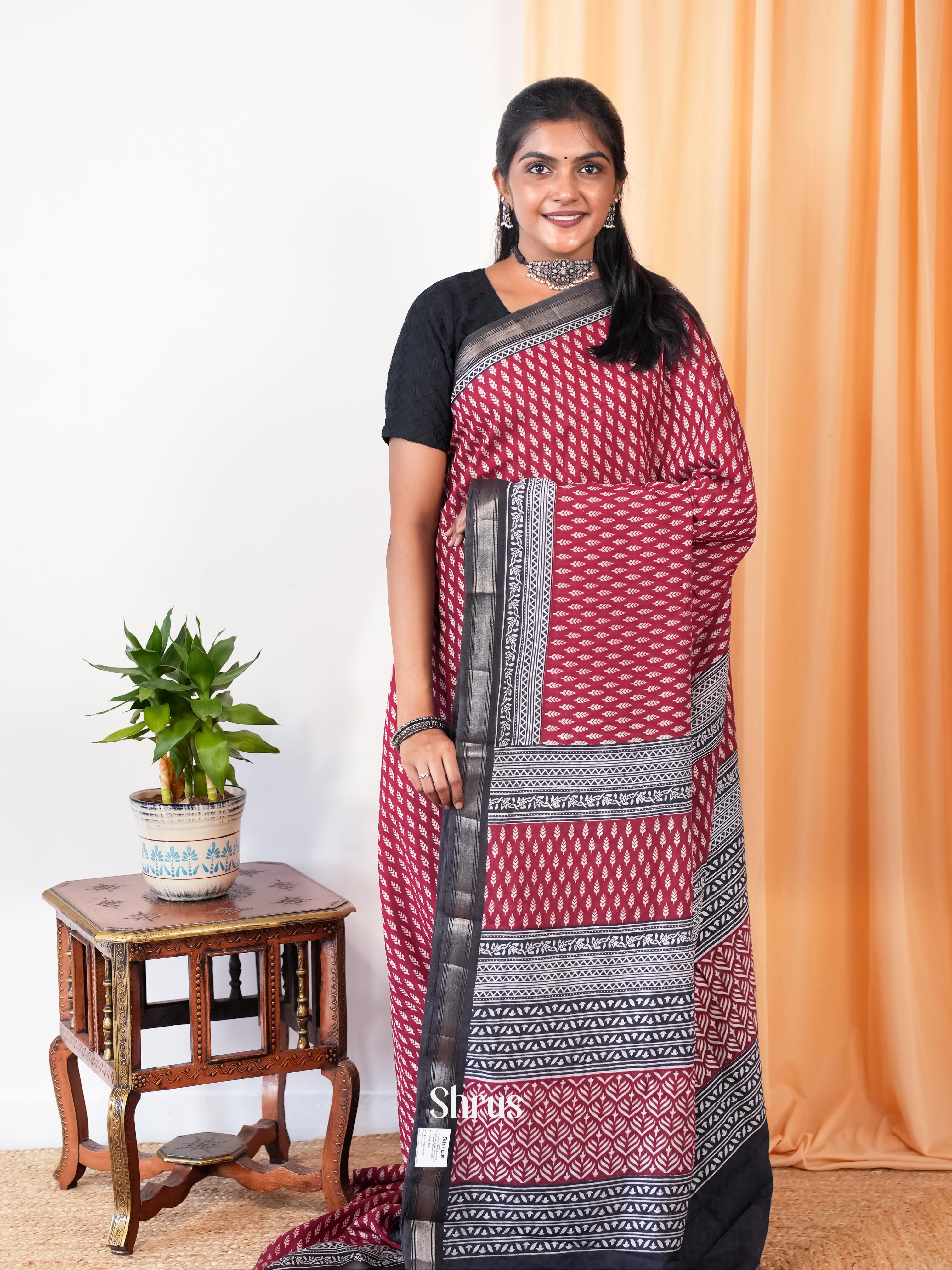 Red & Black - Art Modal Saree - Shop on Shrus.com