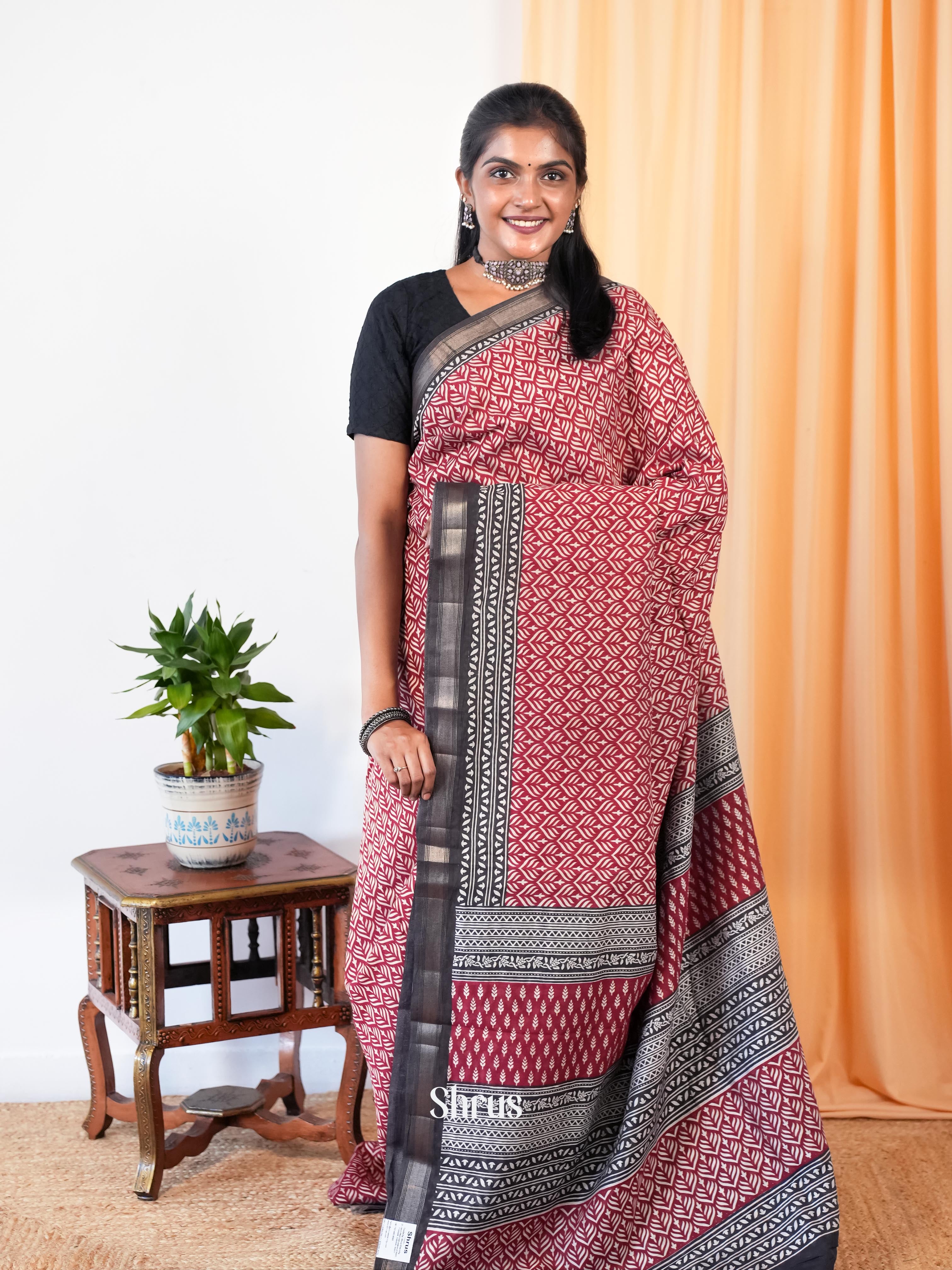Red & Black - Art Modal Saree - Shop on Shrus.com