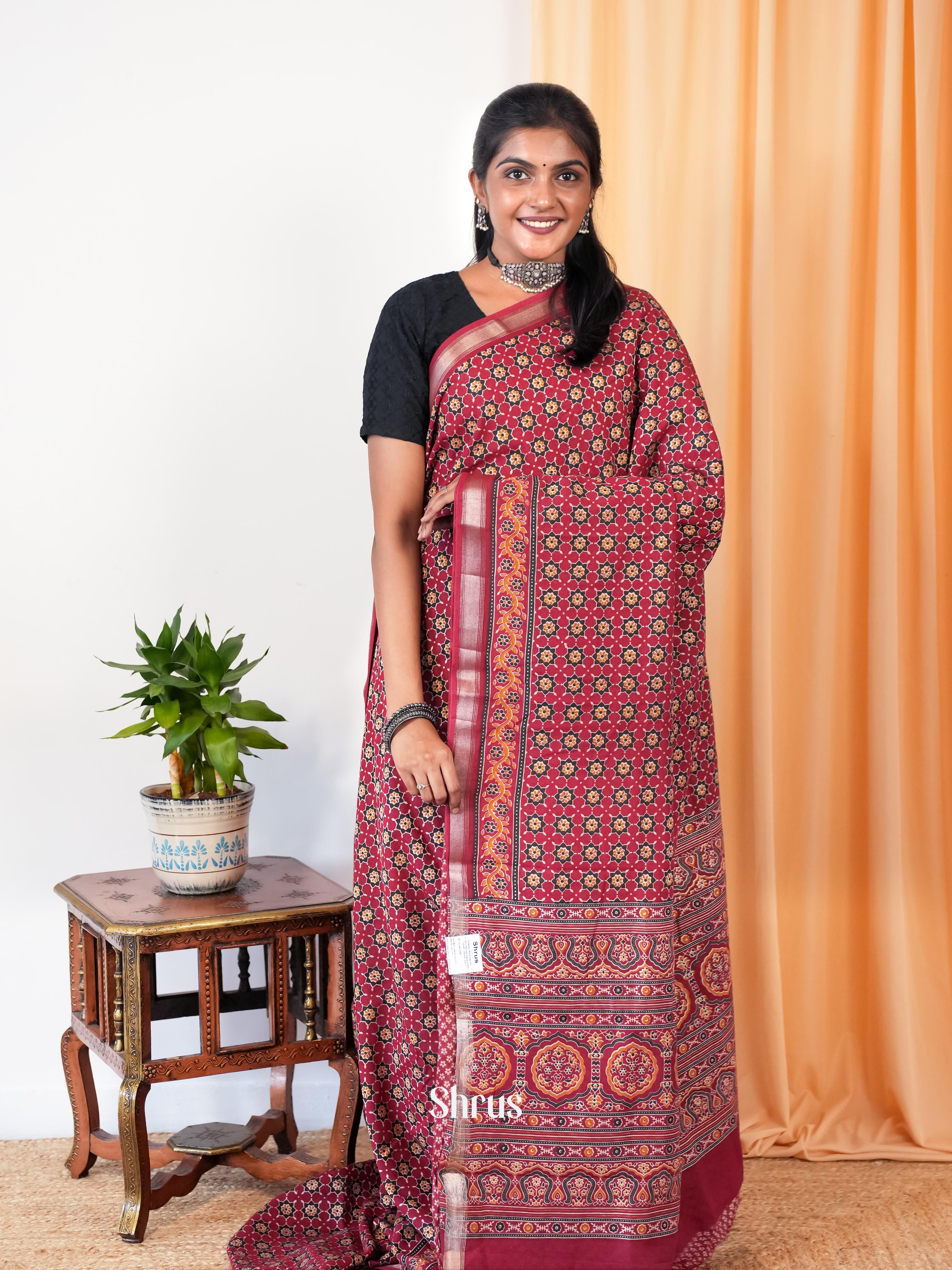 Maroon - Art Modal Saree - Shop on Shrus.com