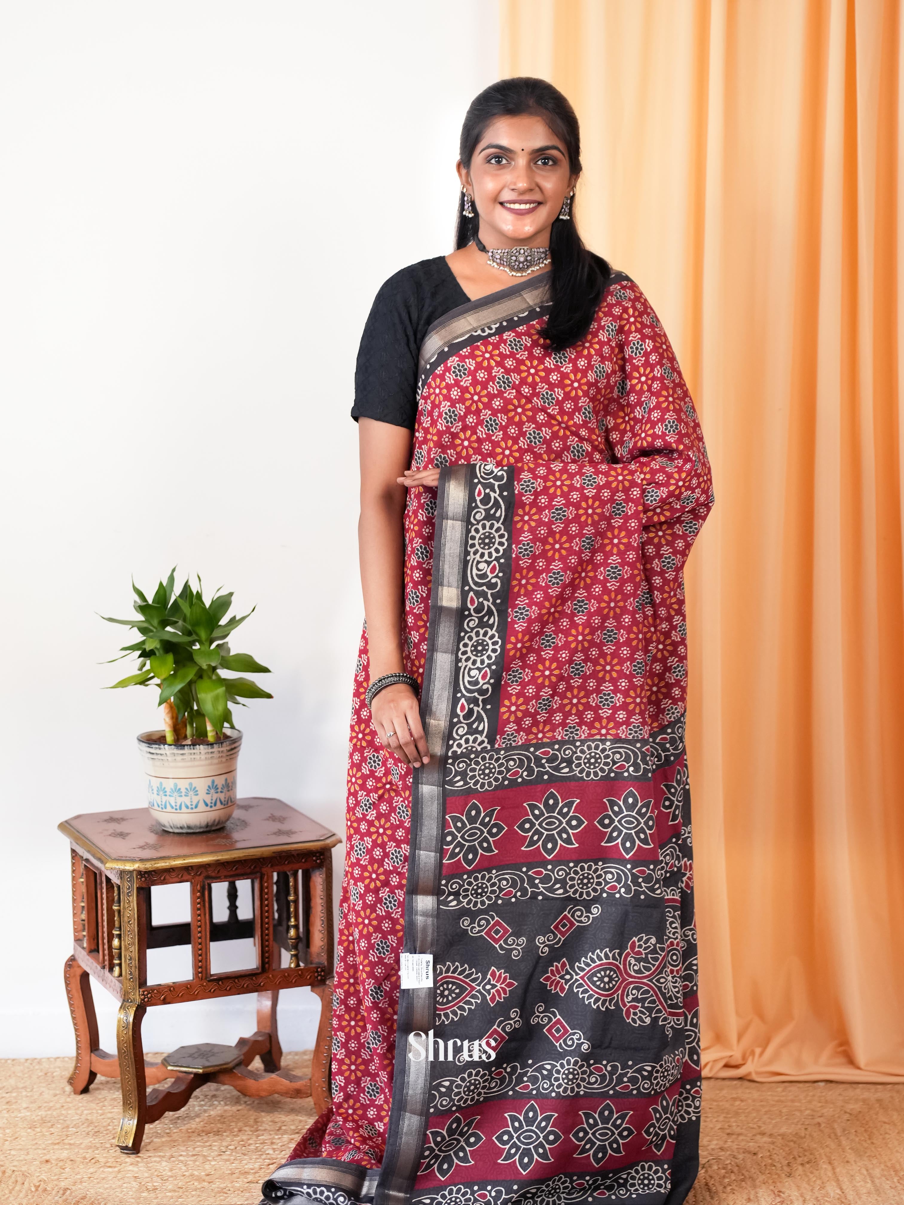 Red & Black - Art Modal Saree - Shop on Shrus.com