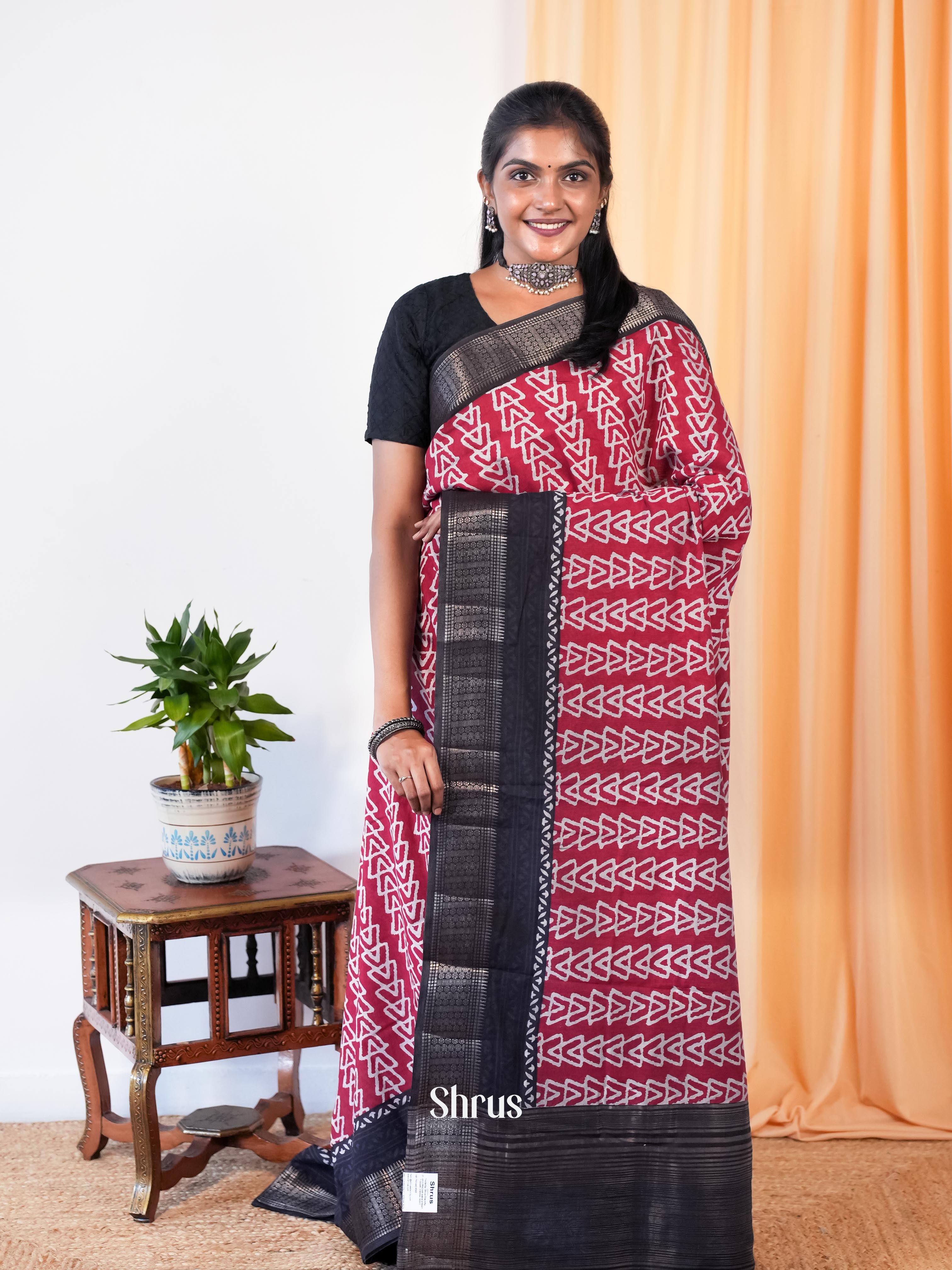 Red & Black - Art Modal Saree - Shop on Shrus.com