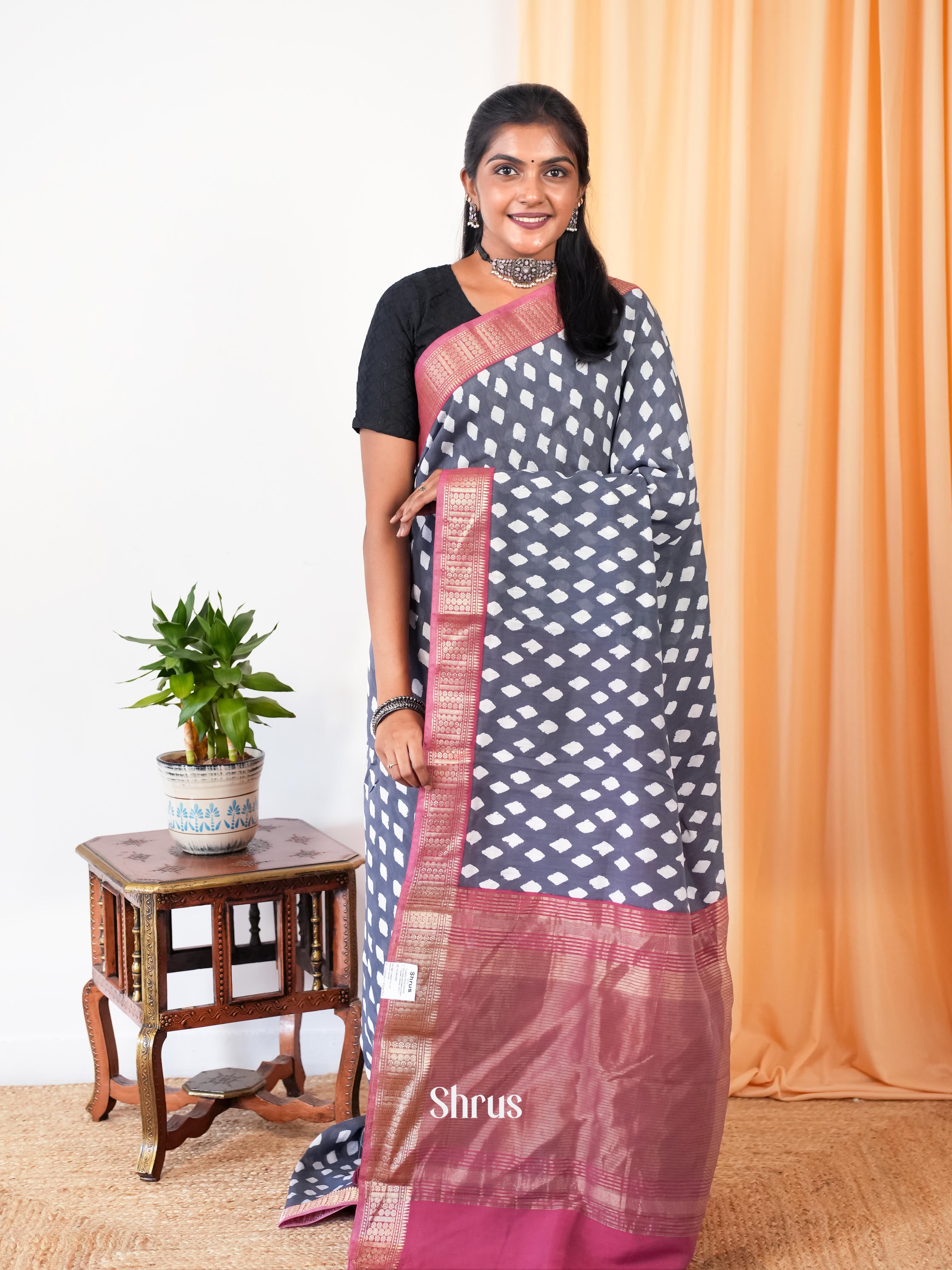 Grey & Maroon - Art Modal Saree - Shop on Shrus.com