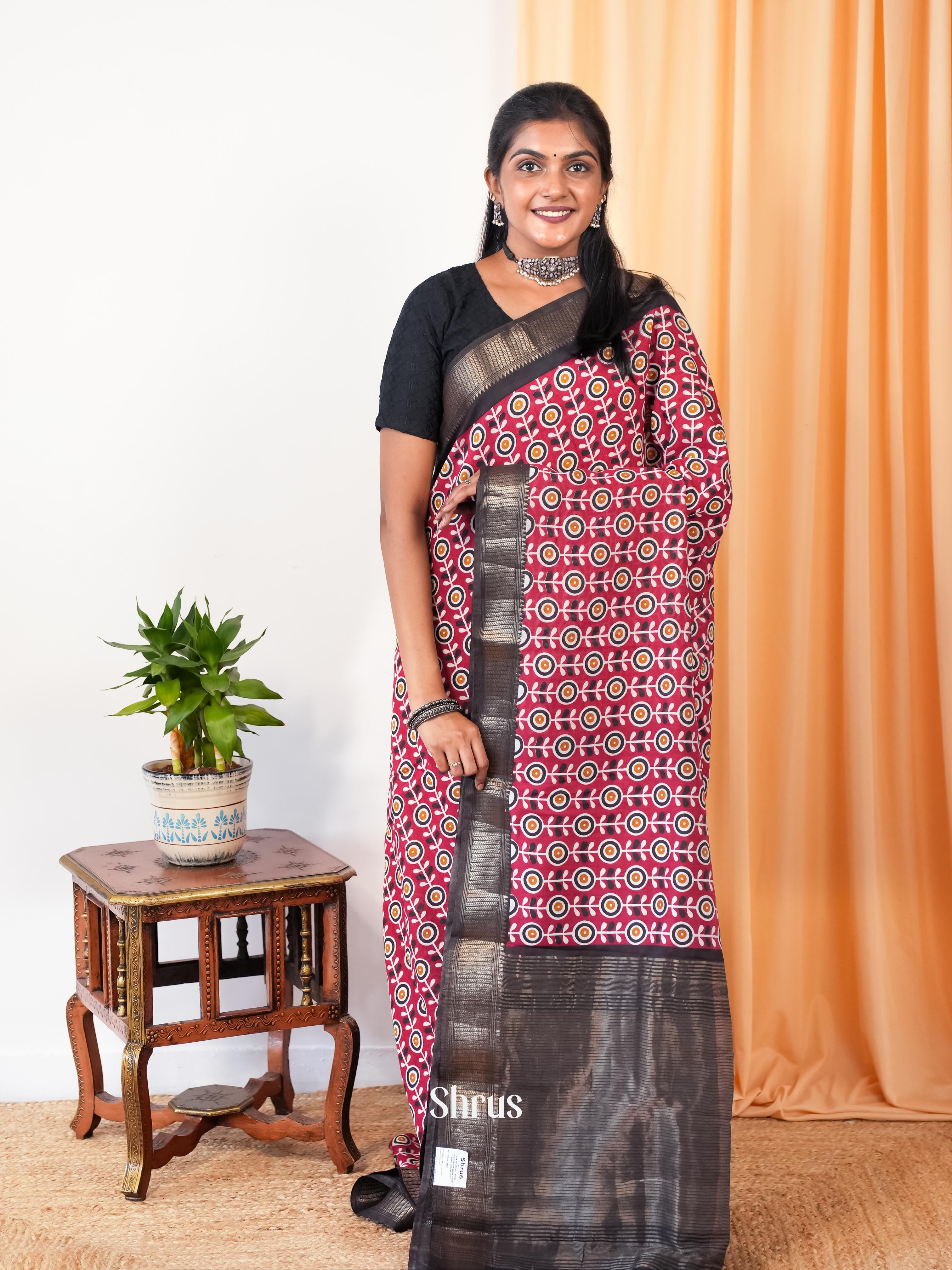 Reddish Pink & Black- Art Modal Saree - Shop on Shrus.com