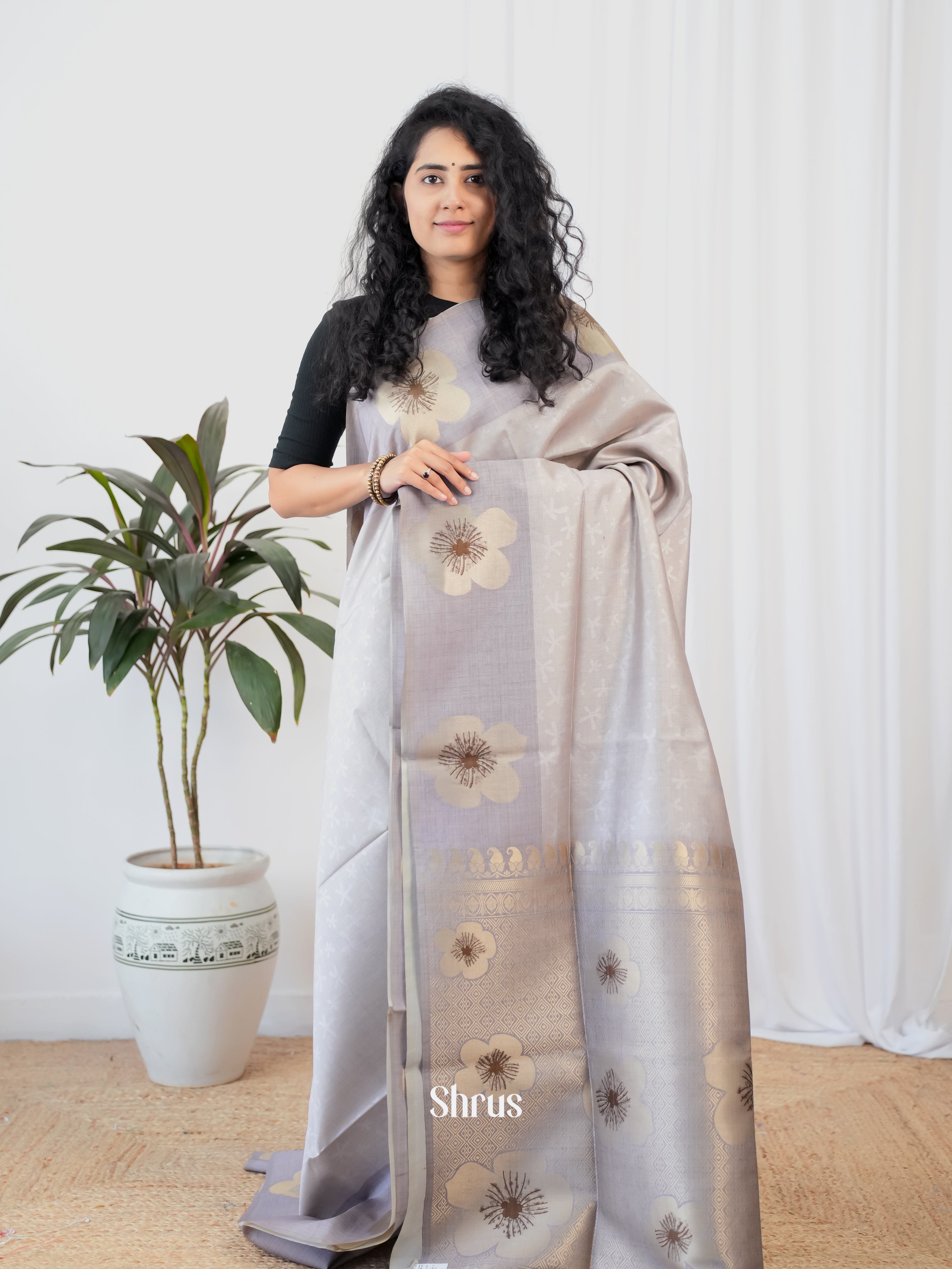 Grey- Semi Tussar Saree - Shop on Shrus.com