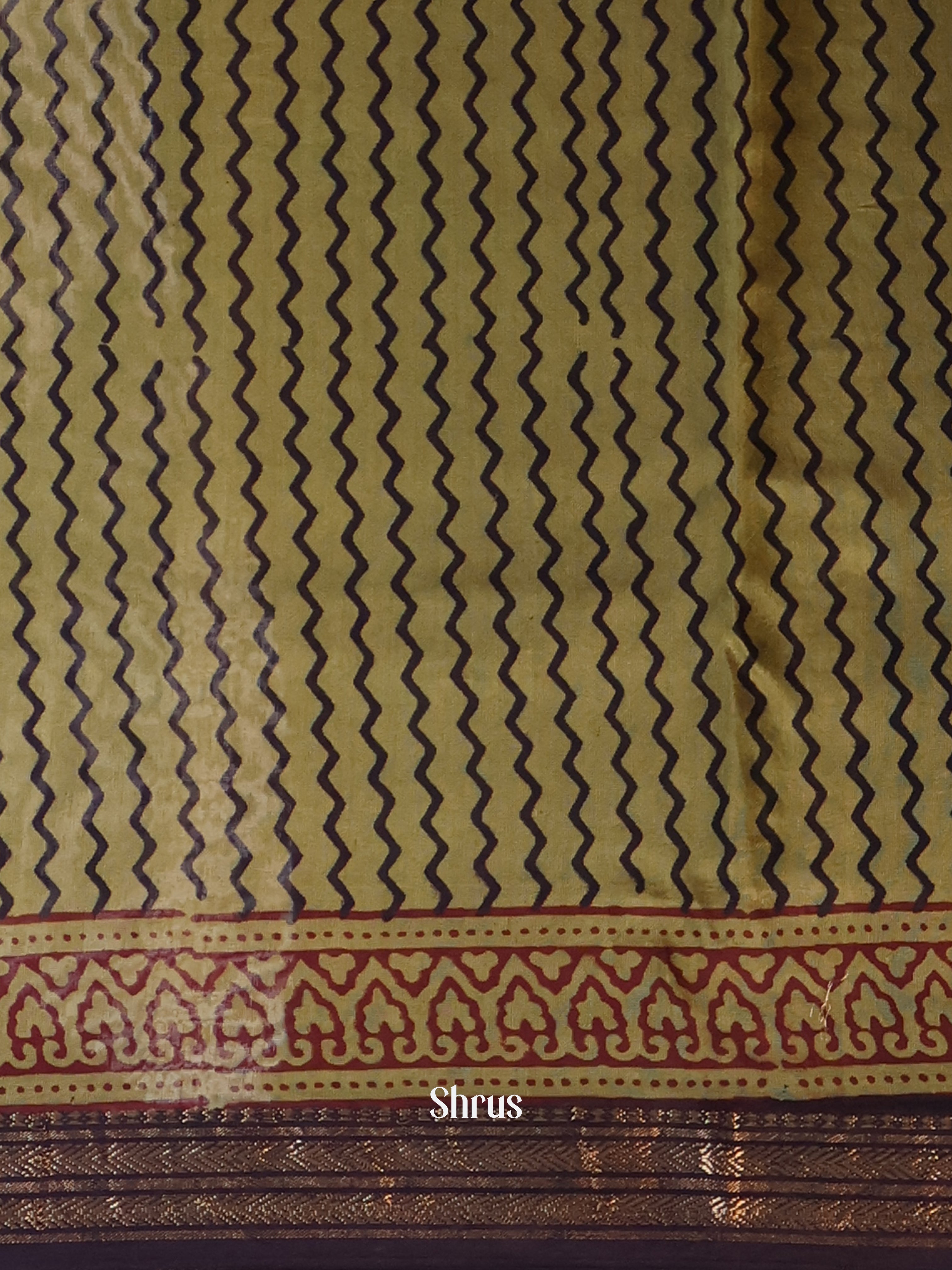 black & Green - Maheshwari silkcotton Saree - Shop on Shrus.com