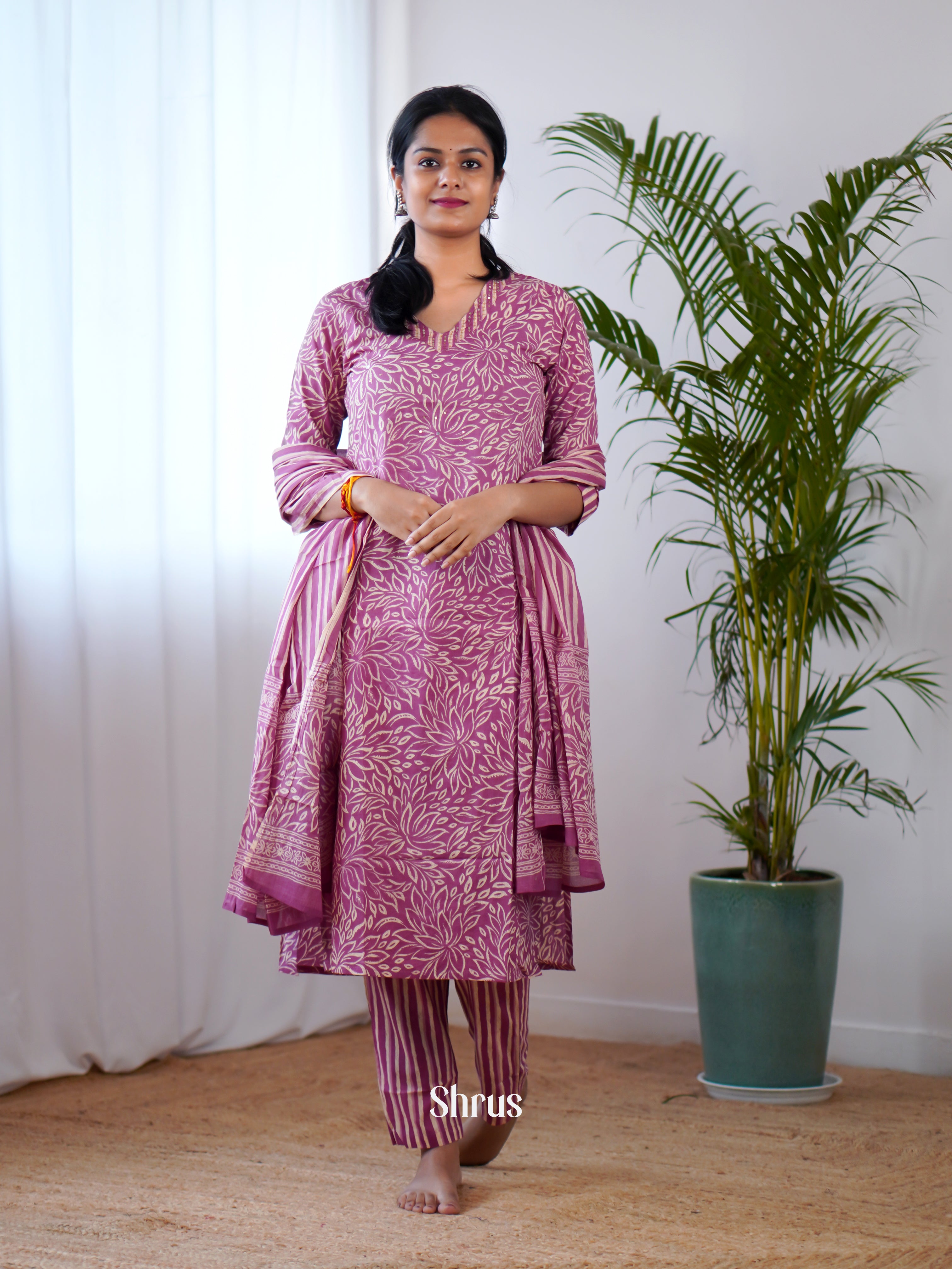 Onion Pink- 3 pc printed Readymade Suits - Shop on Shrus.com