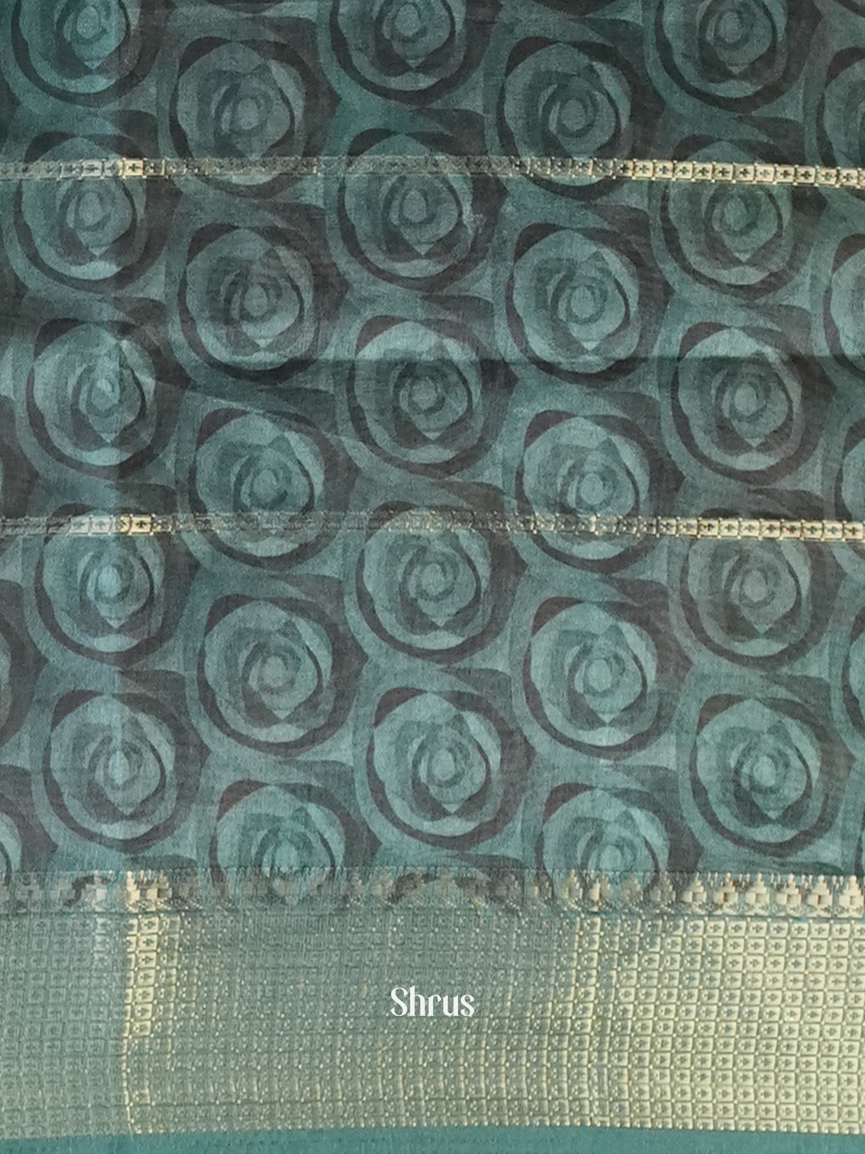 Peachish Pink & Green- Semi Crepe Saree - Shop on Shrus.com