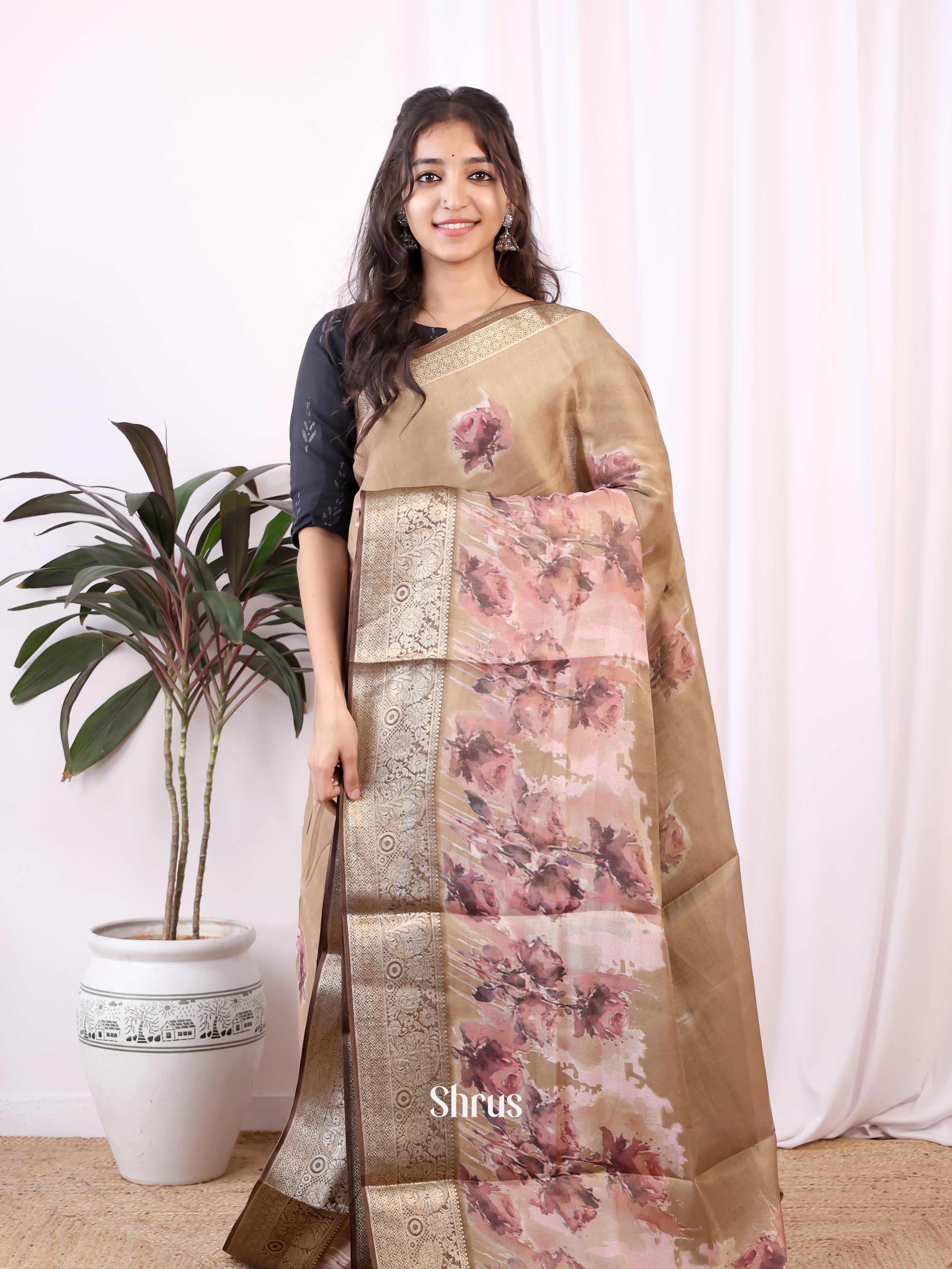 CIS13065 - Semi Tissue Dola Saree - Shop on Shrus.com