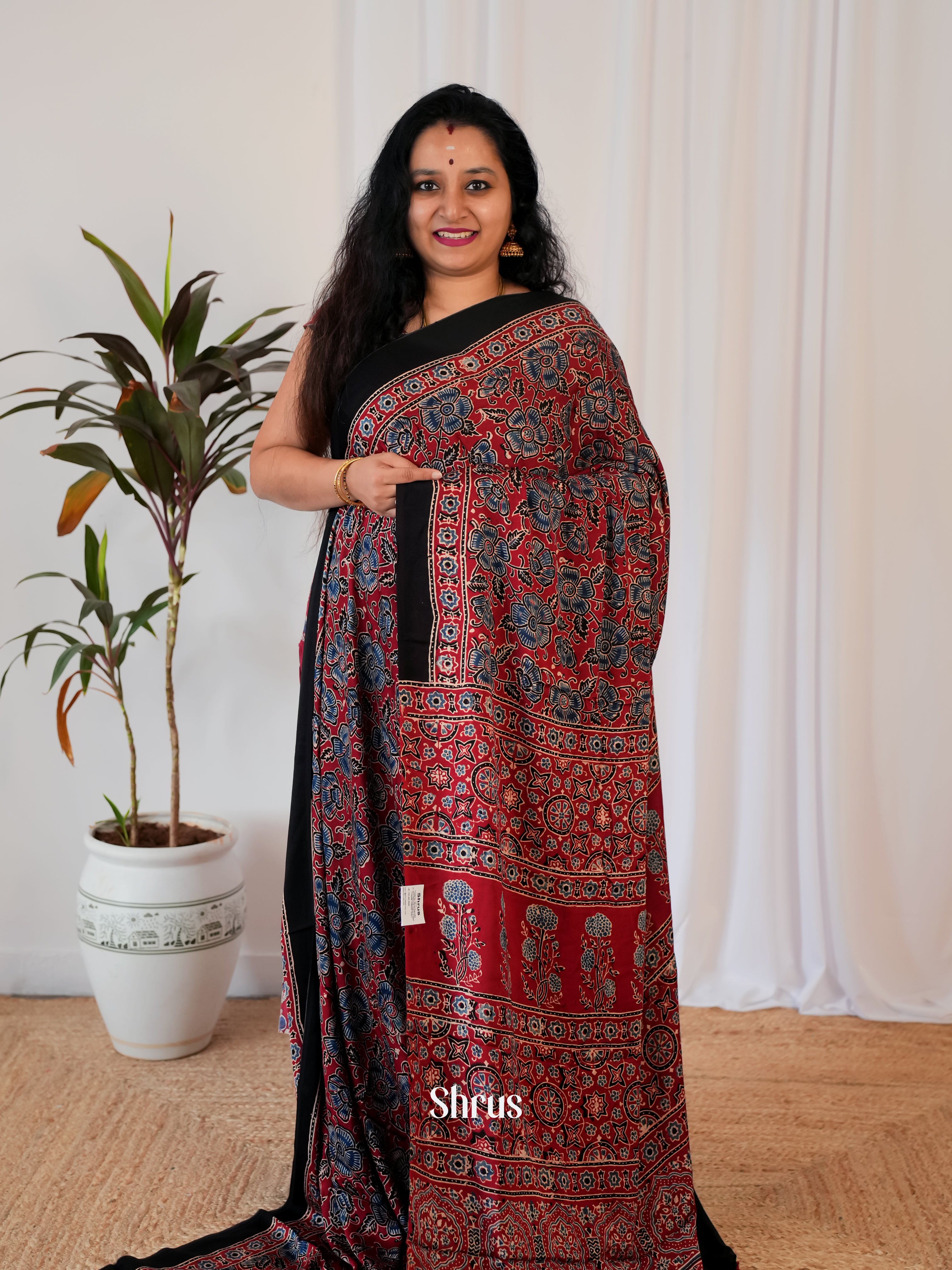Red & Black - Modal Silk Saree - Shop on Shrus.com