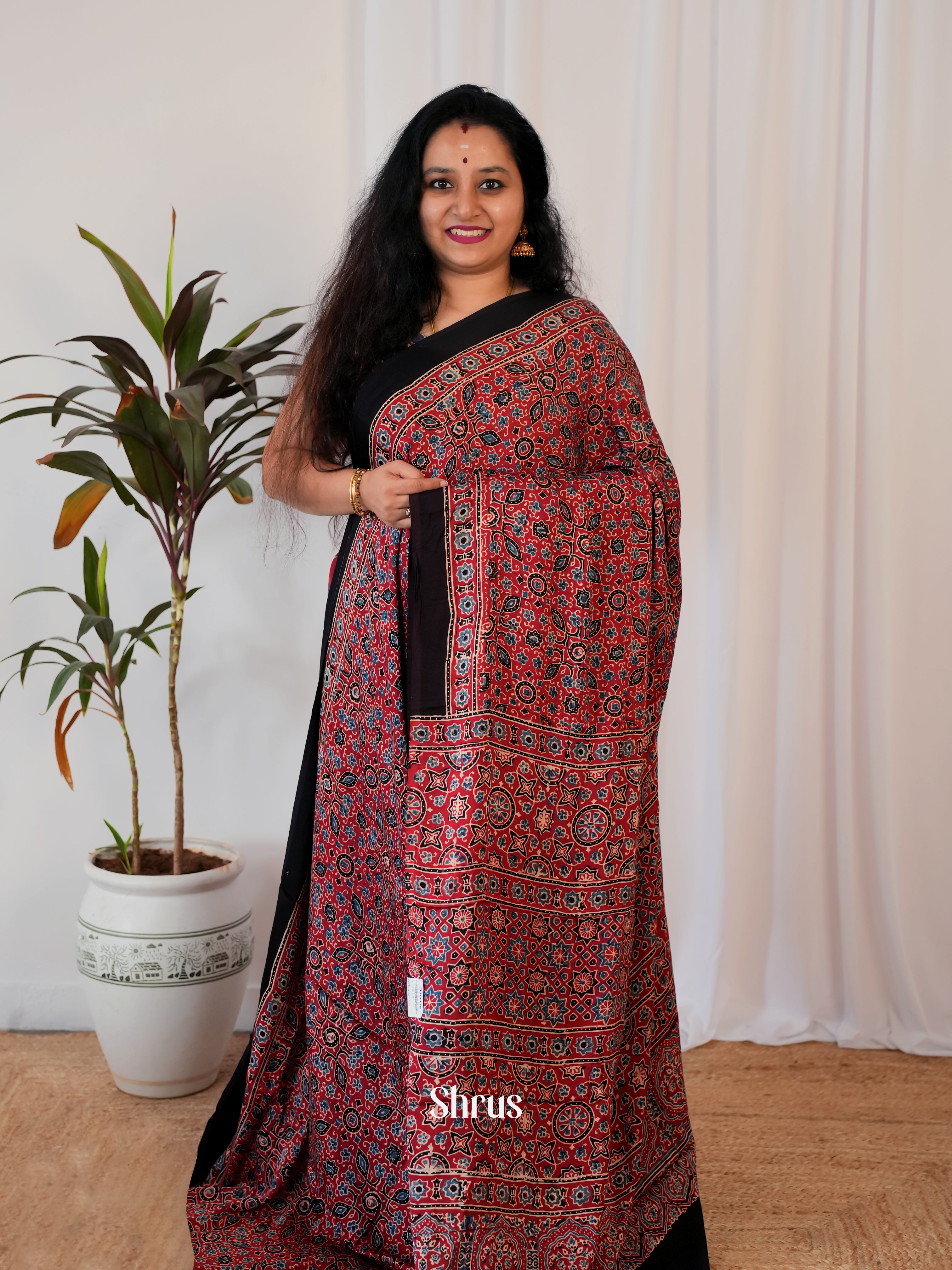 Red & Black - Modal Silk Saree - Shop on Shrus.com