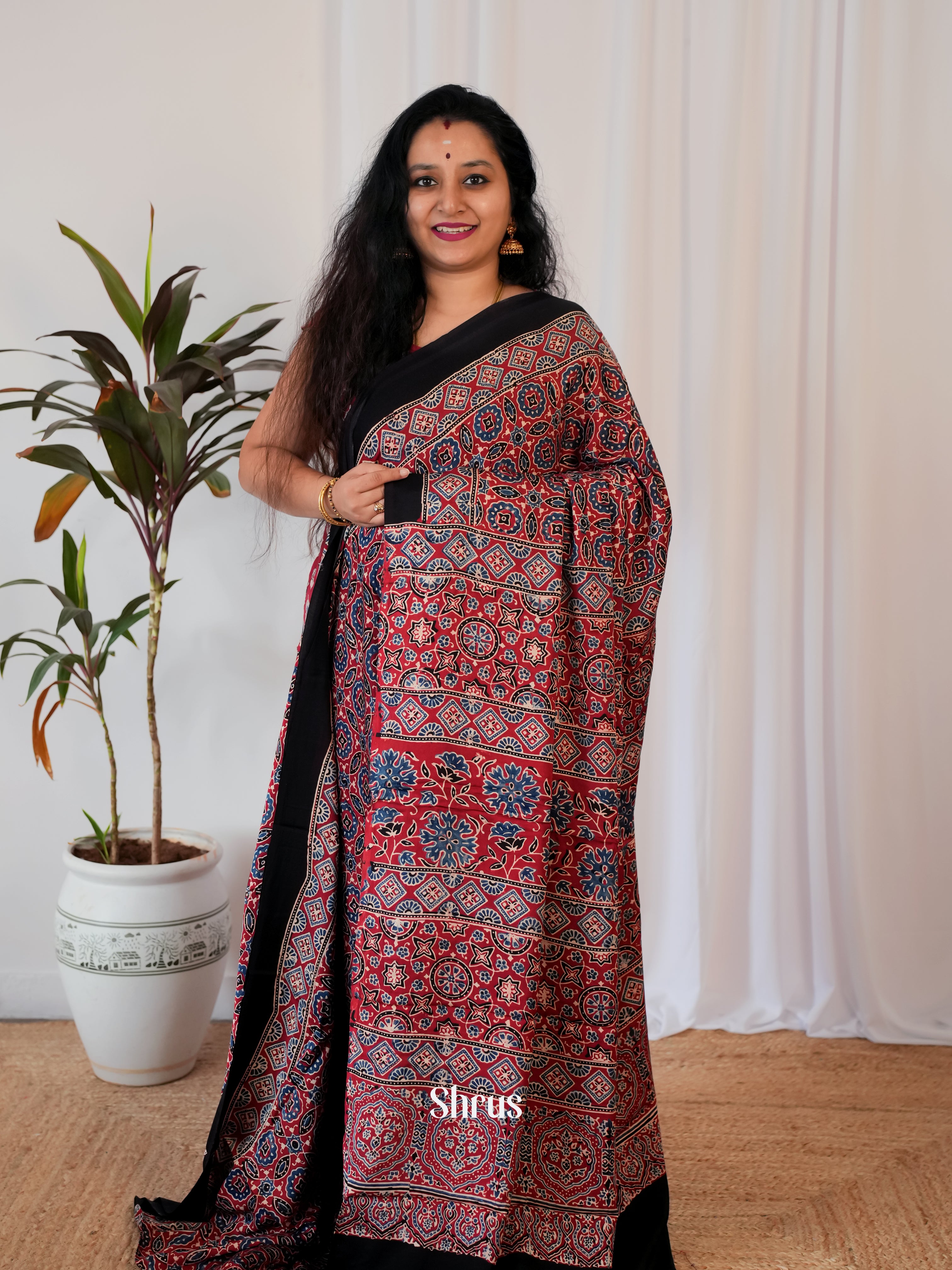 Red & Black - Modal Silk Saree - Shop on Shrus.com