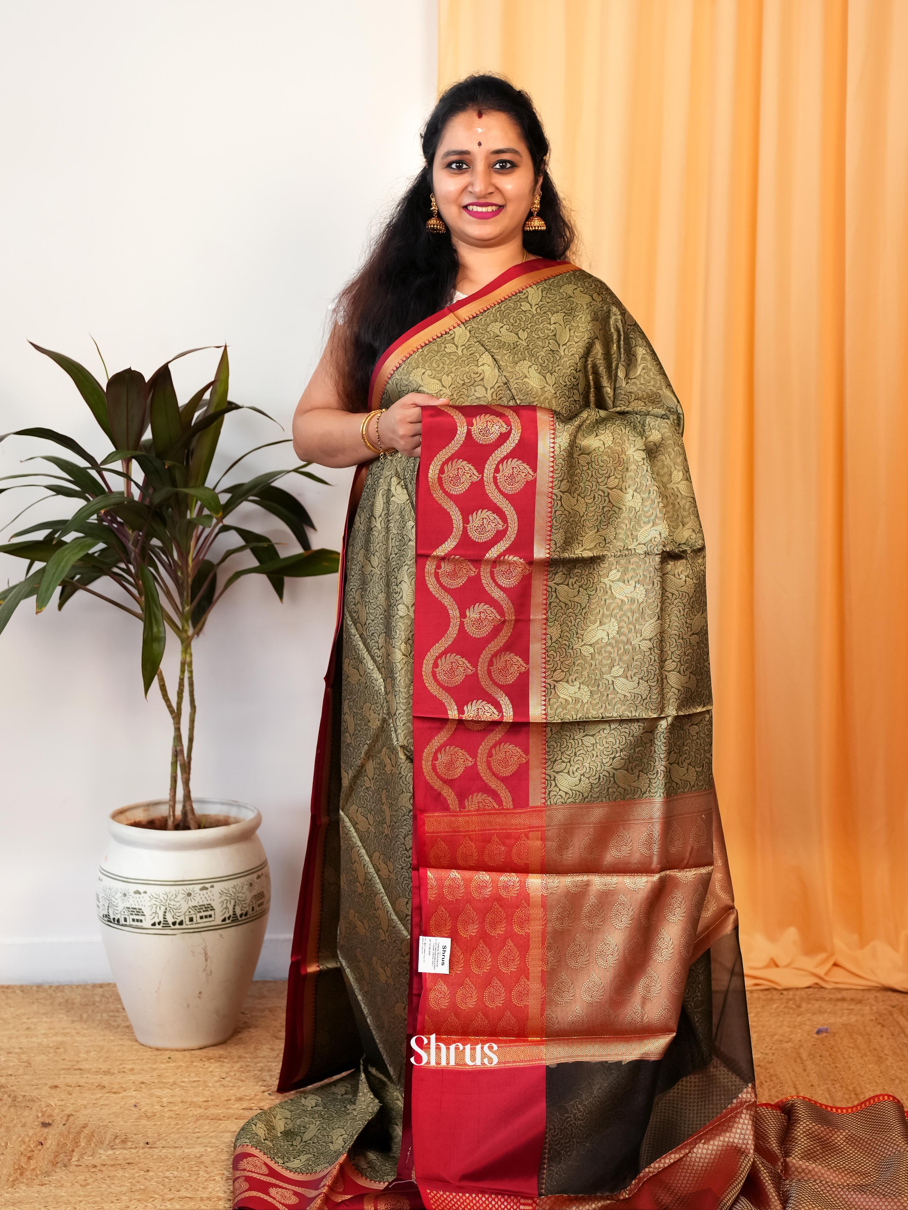 Green & Red - Tanchoi Saree - Shop on Shrus.com
