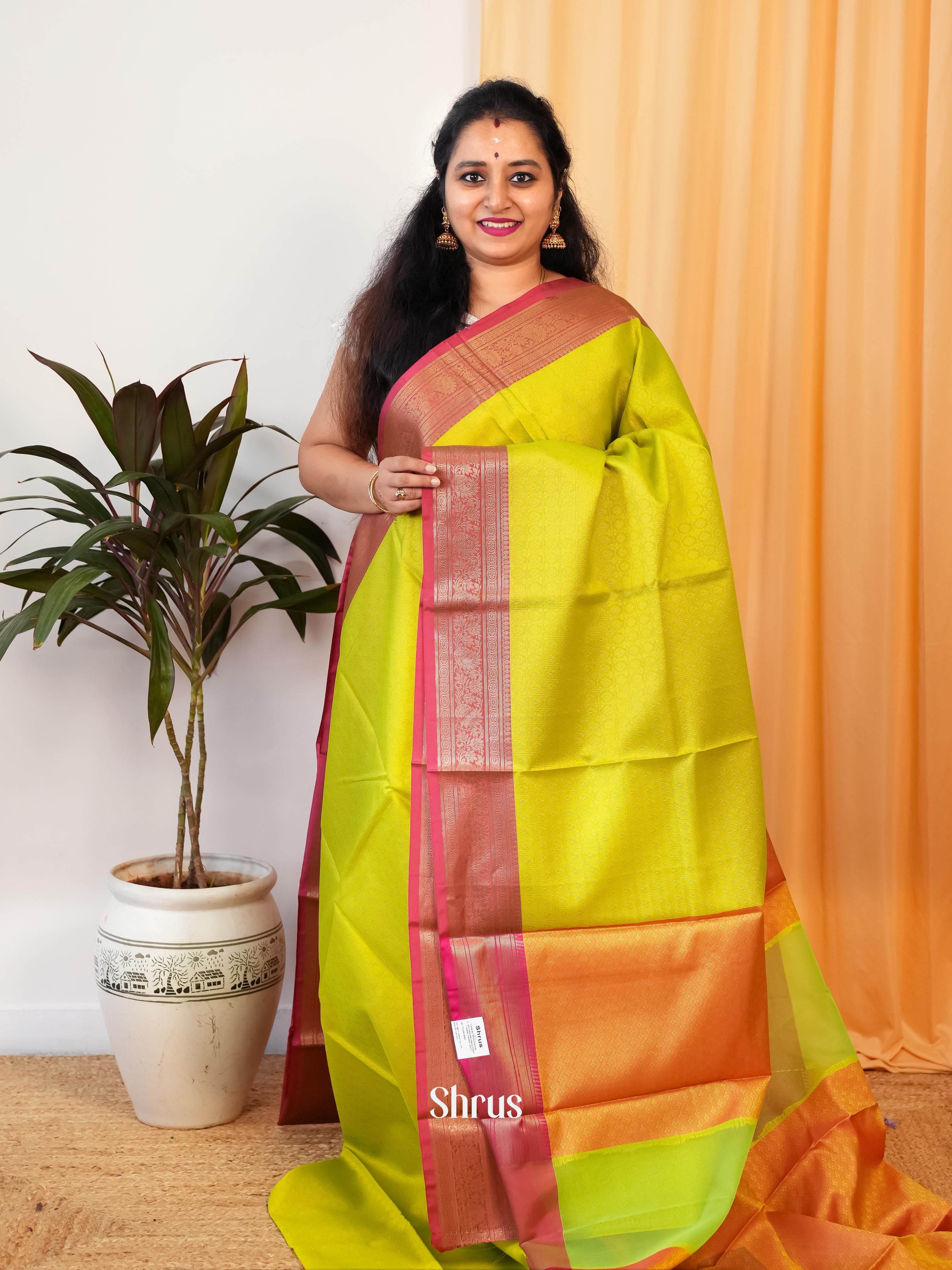 Lite Green & Red- Tanchoi Saree - Shop on Shrus.com