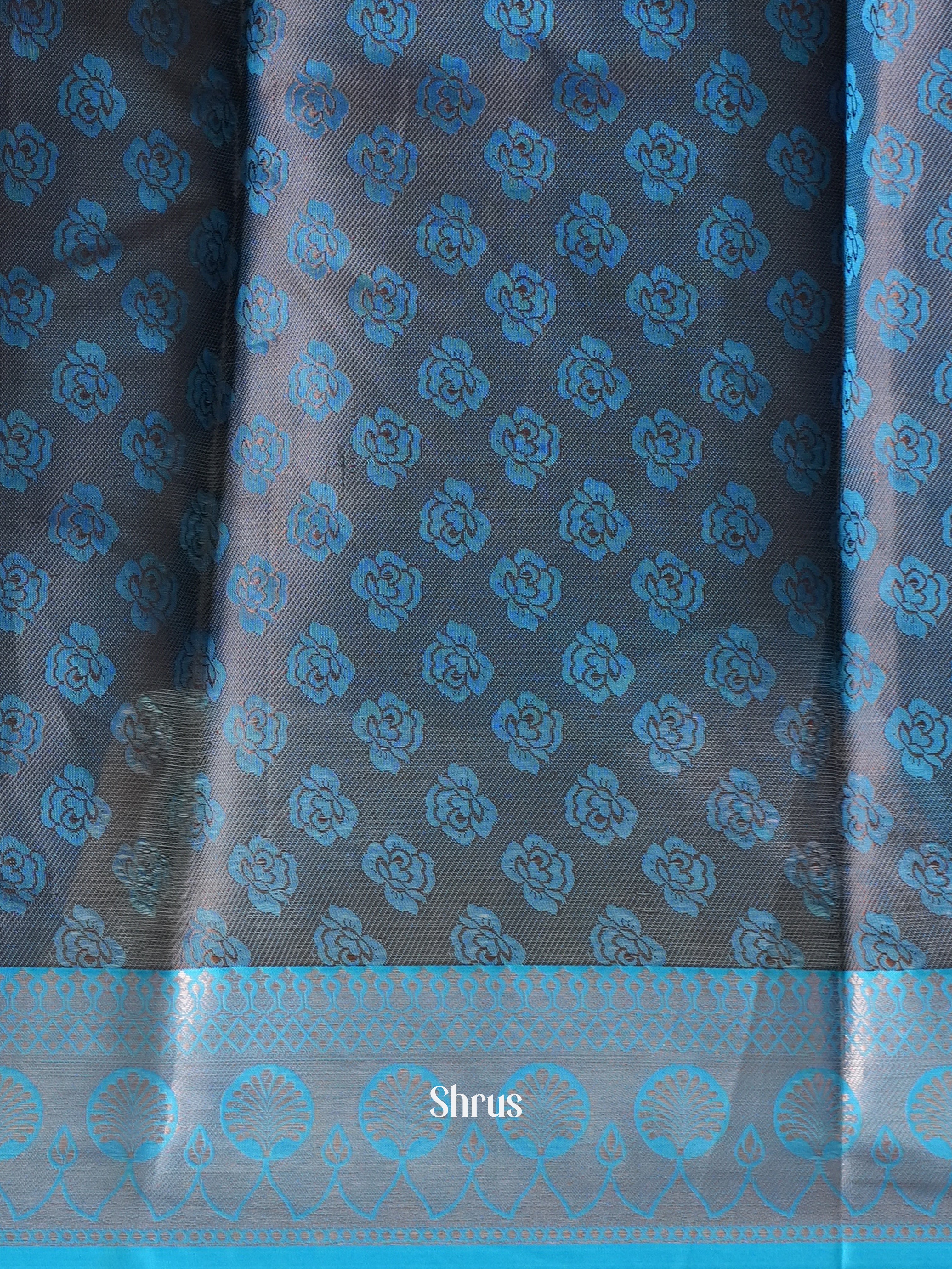 CIS13282 - Tanchoi Saree - Shop on Shrus.com