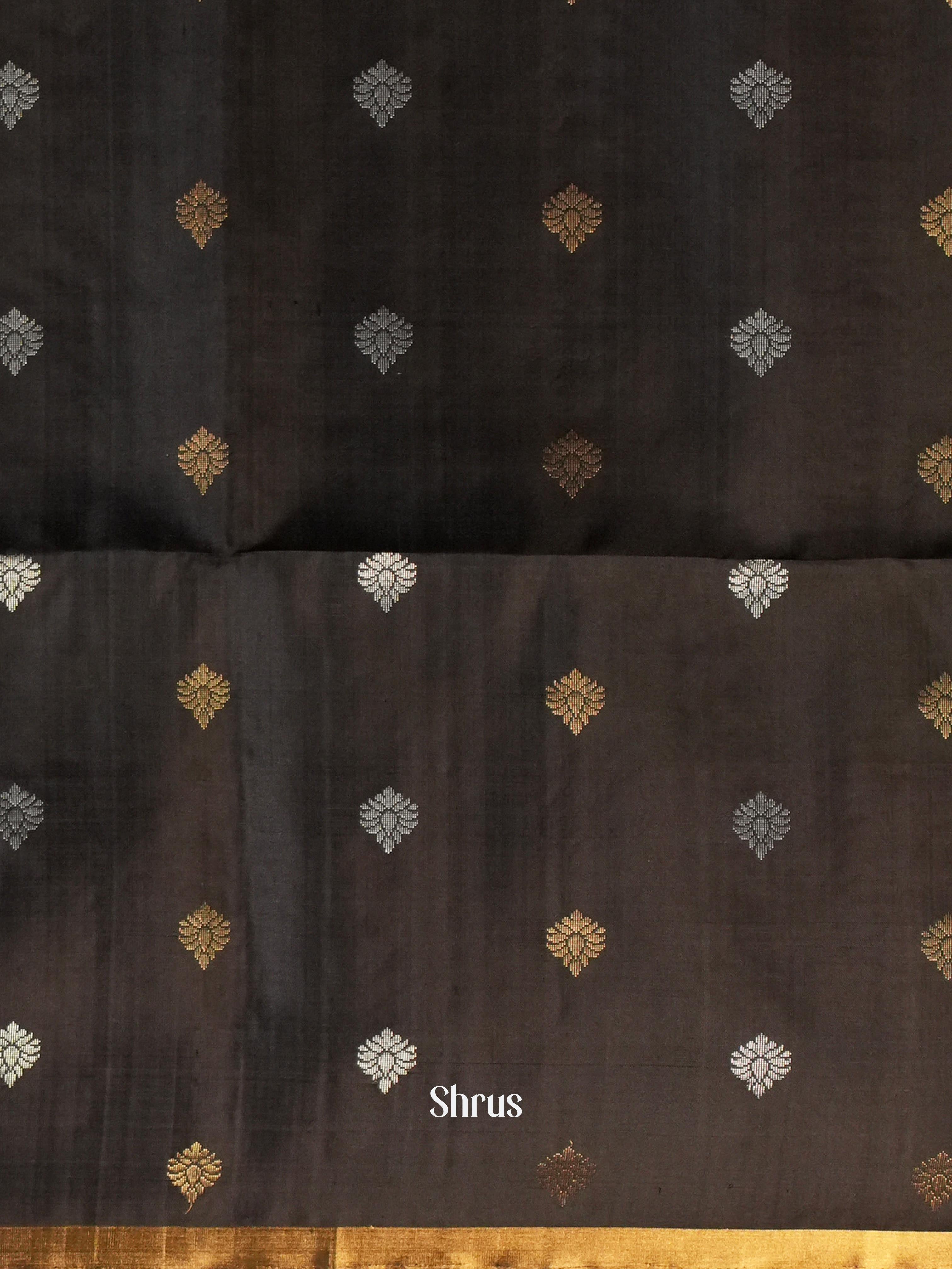 CIS13478 - Soft Silk Saree - Shop on Shrus.com