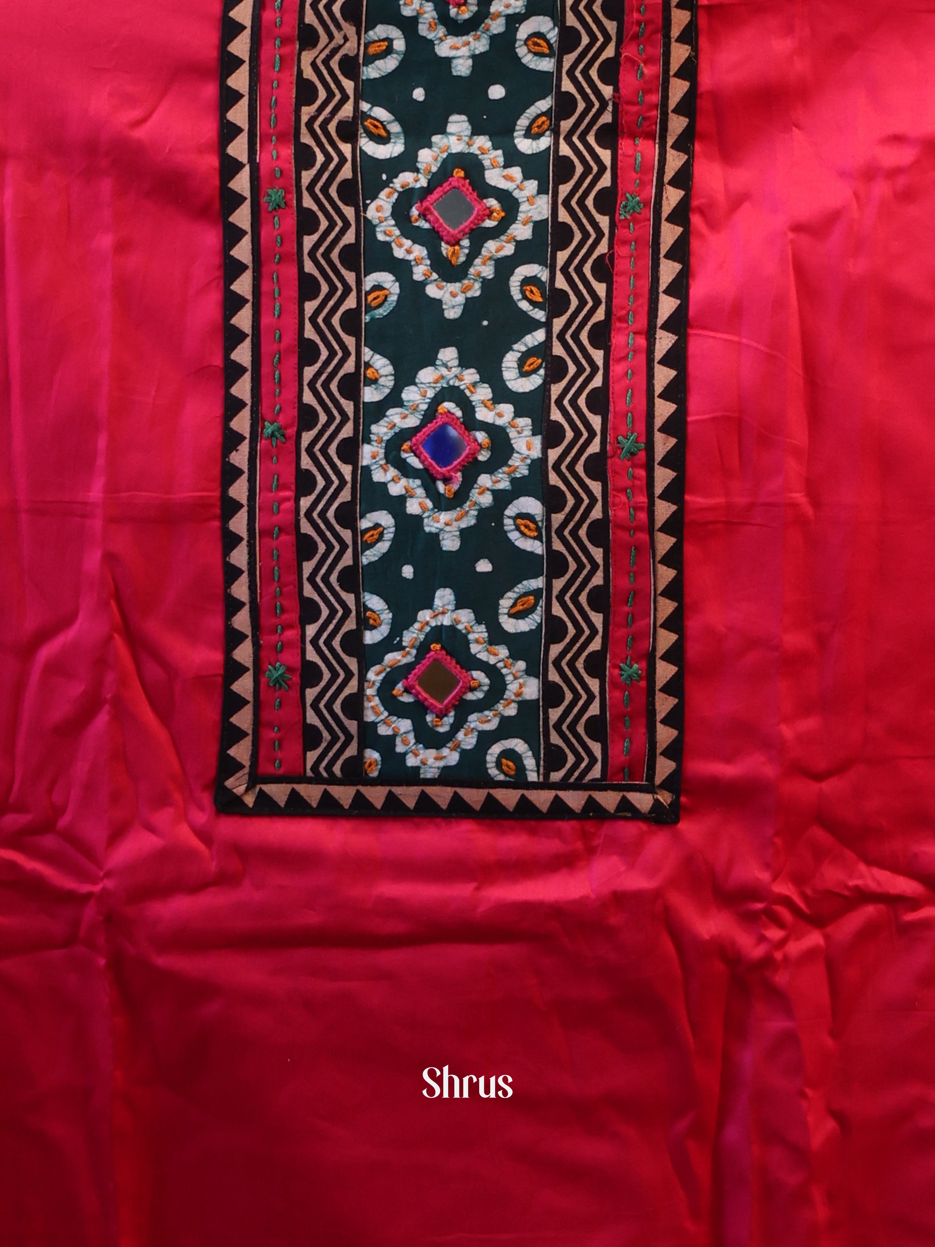 Red & Green - Cotton salwar - Shop on Shrus.com