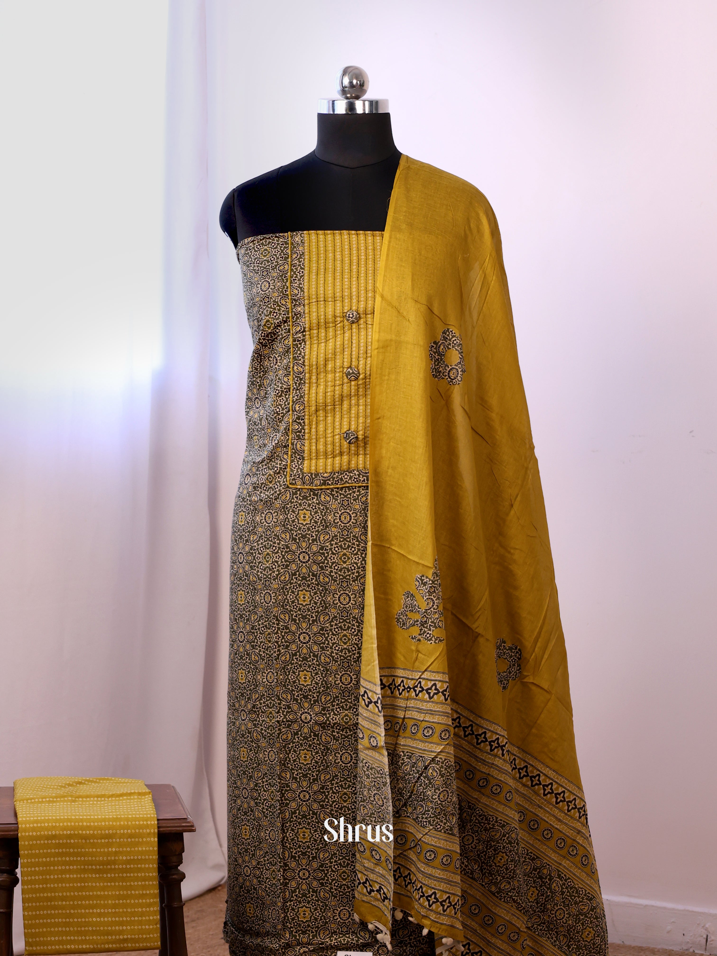 CIS14275 - Cotton salwar - Shop on Shrus.com