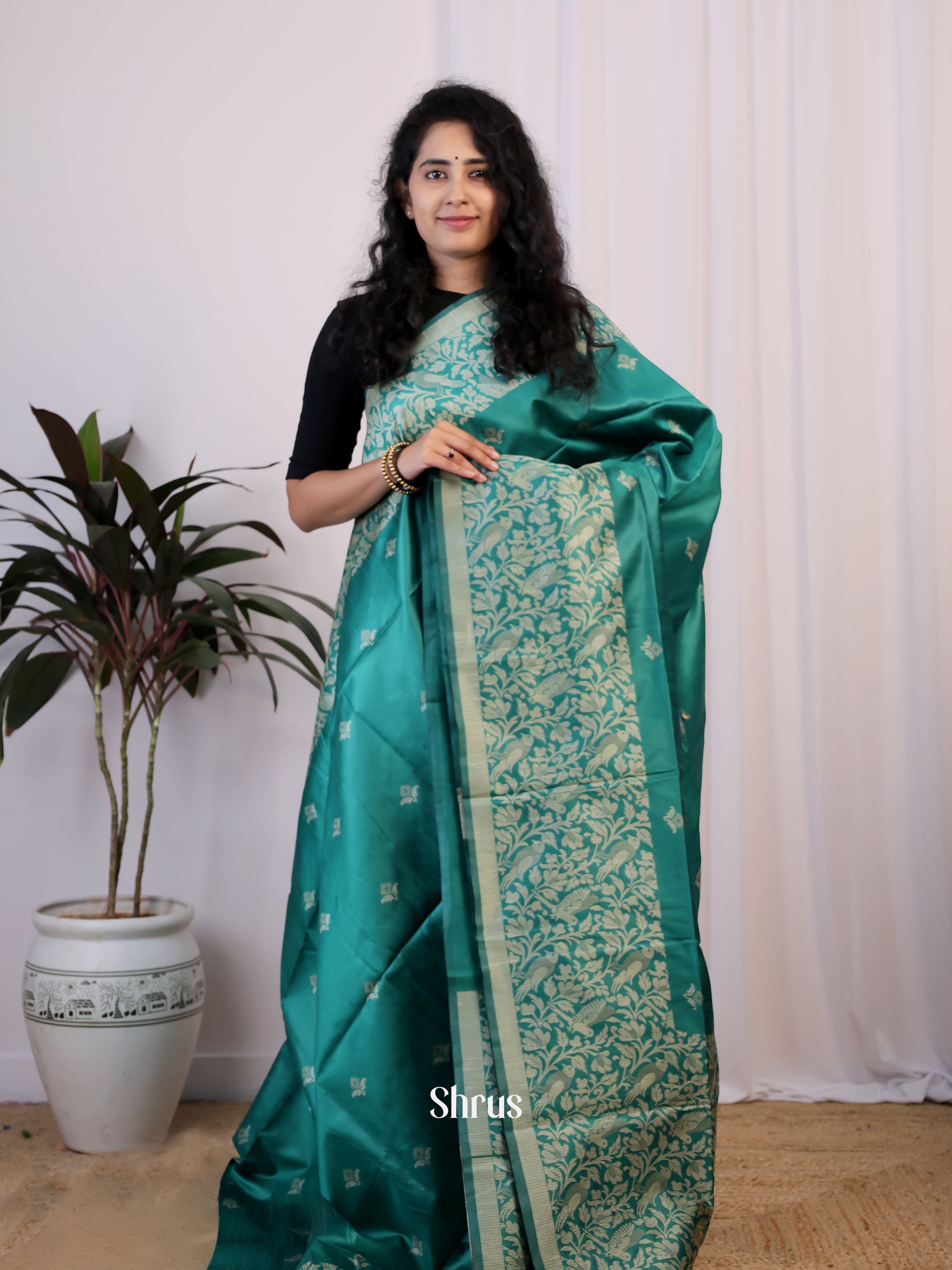 Green - Semi Rawsilk Saree - Shop on Shrus.com