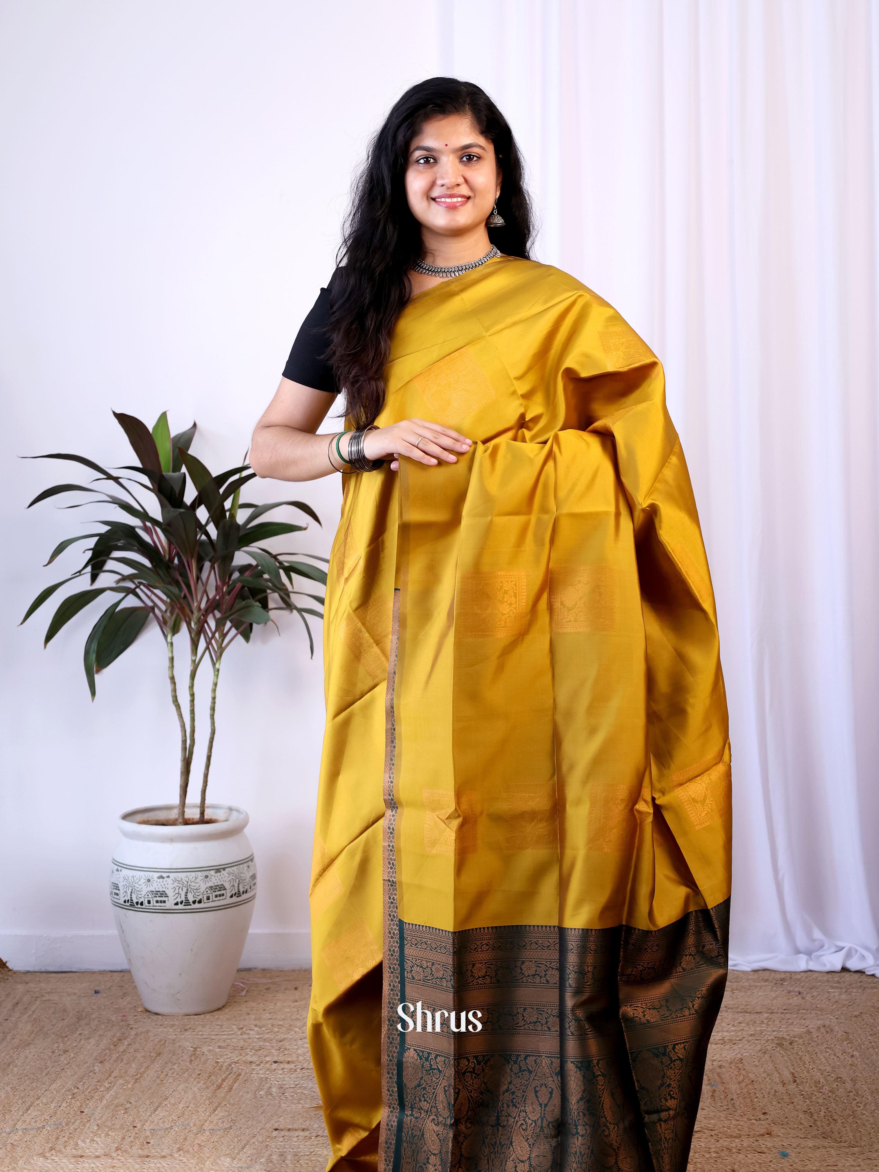 CIS15146 - Semi Softsilk Saree - Shop on Shrus.com