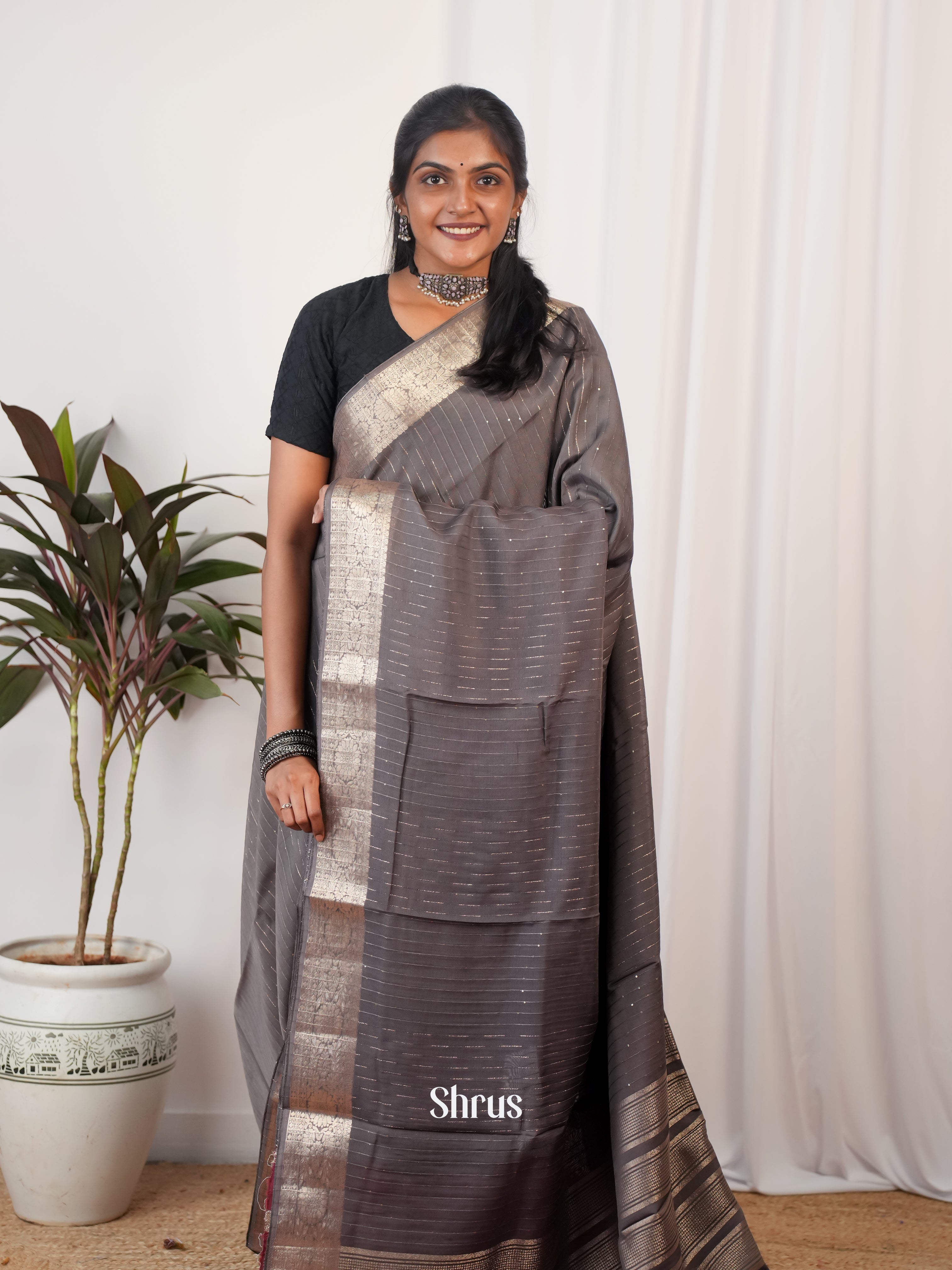 Grey & Maroon - Semi Georgette saree - Shop on Shrus.com