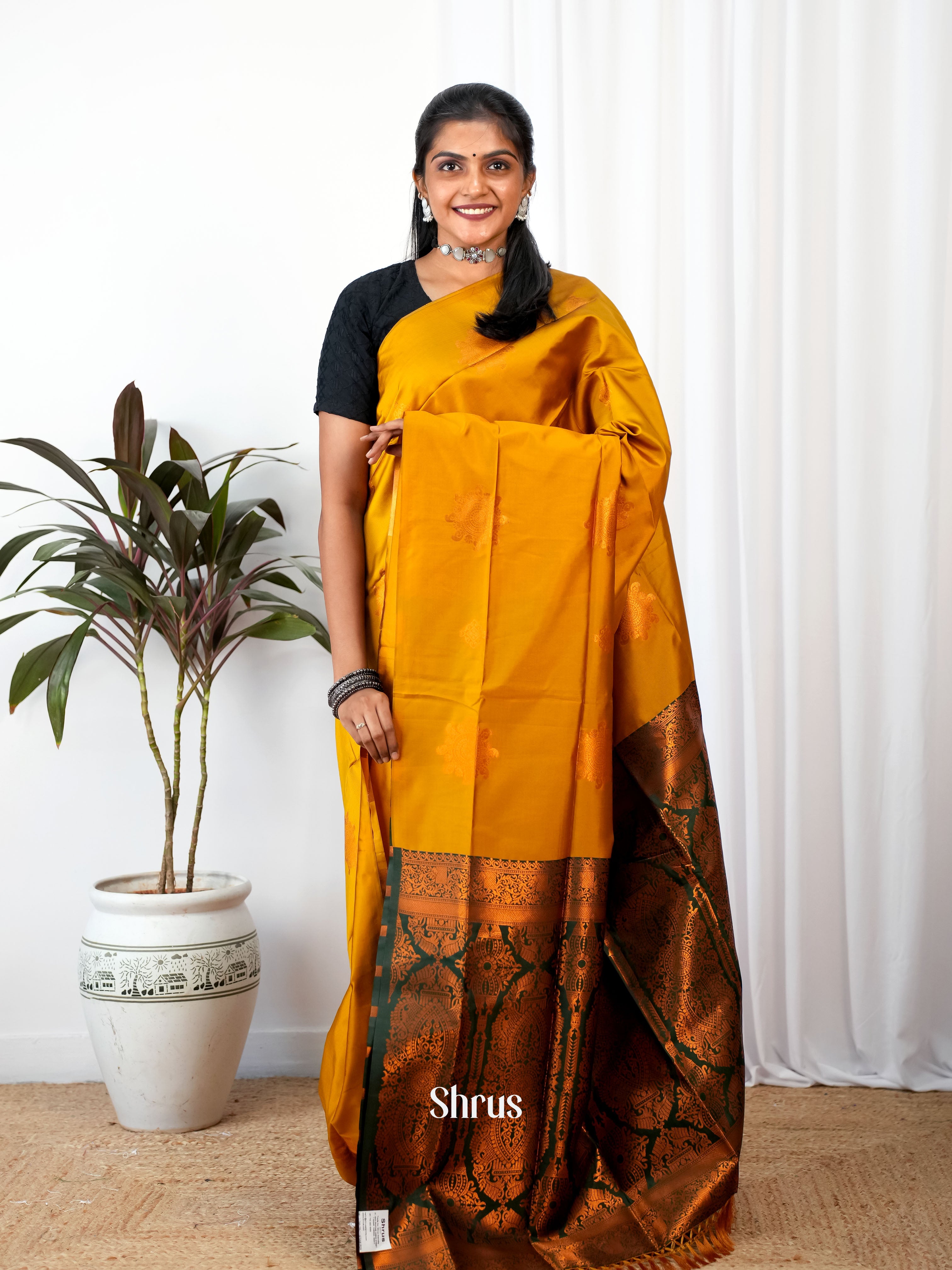 CIS15351 - Semi Softsilk - Shop on Shrus.com