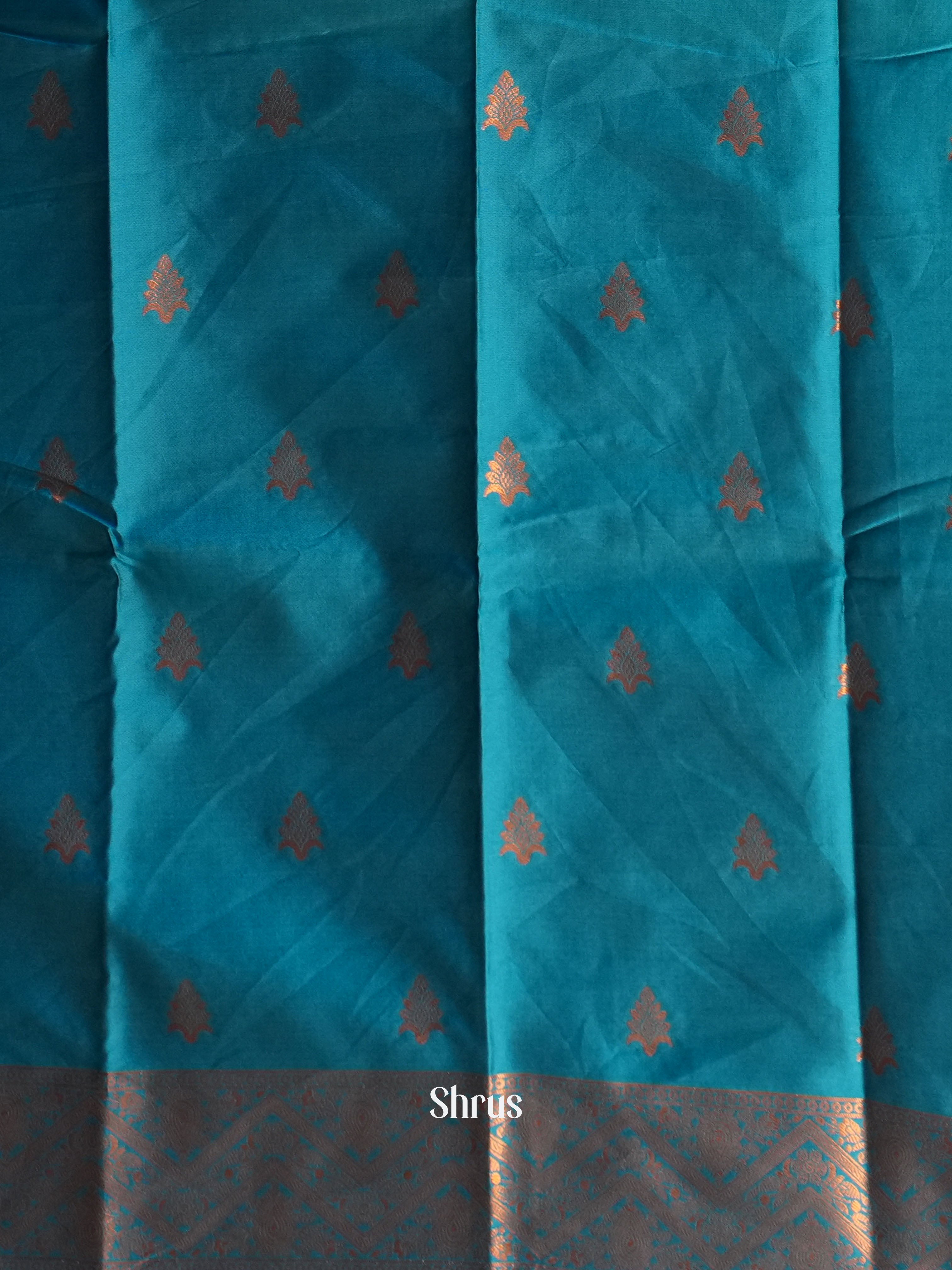 Green & Blue- Semi Softsilk - Shop on Shrus.com