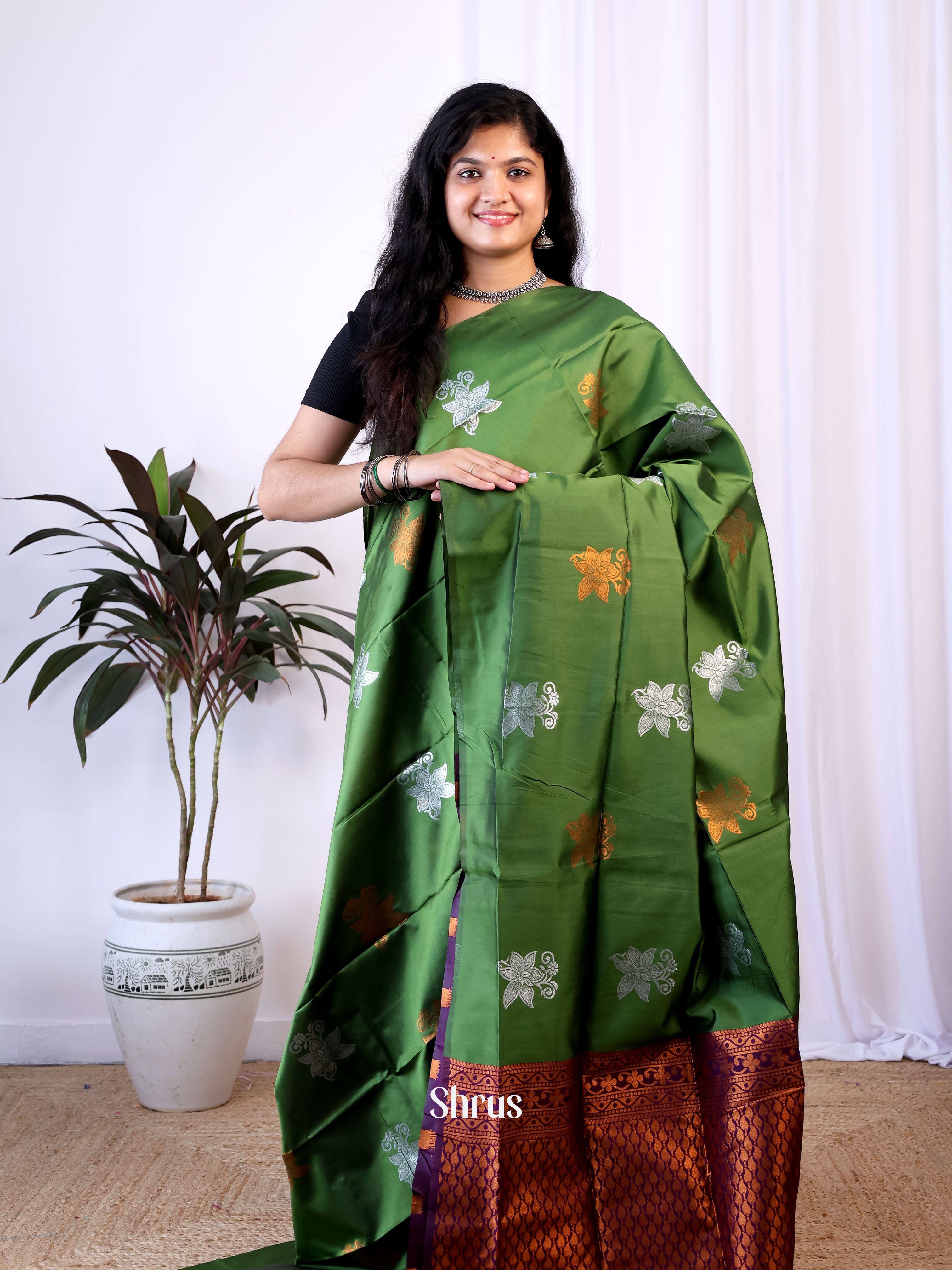 CIS15376 - Semi Softsilk Saree - Shop on Shrus.com