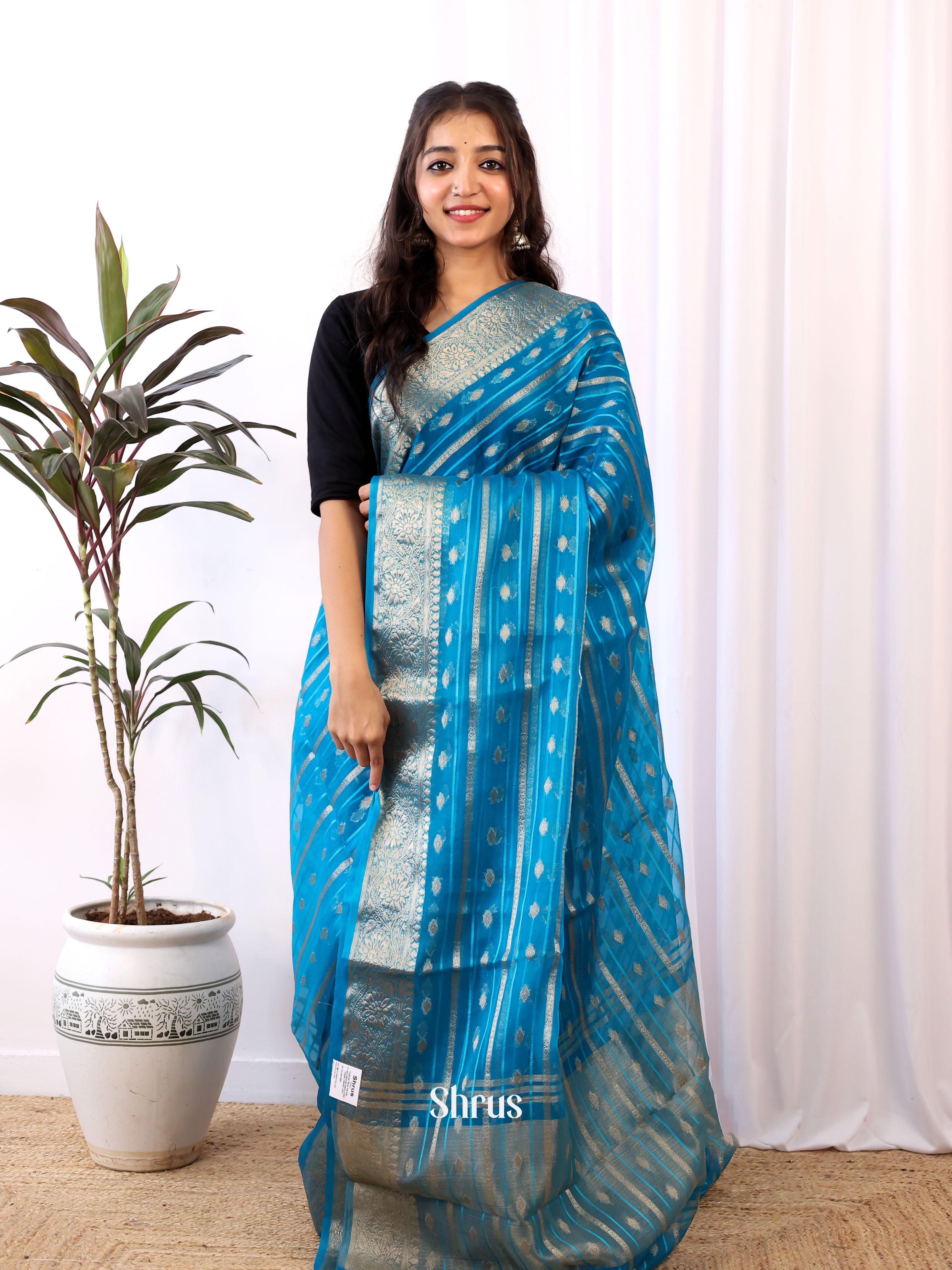 Green - Semi Organza Saree - Shop on Shrus.com