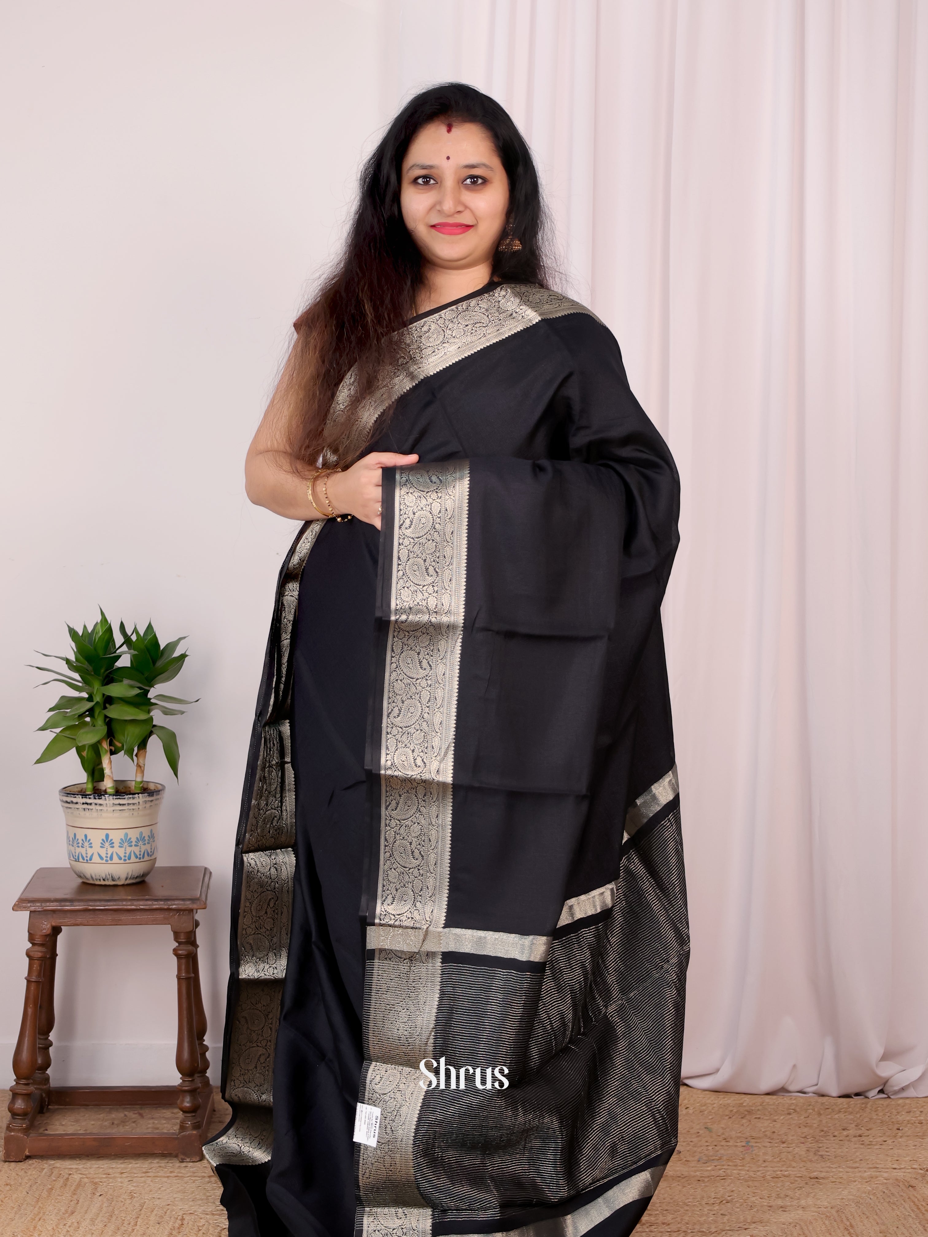 Black - Semi Georgette Saree - Shop on Shrus.com