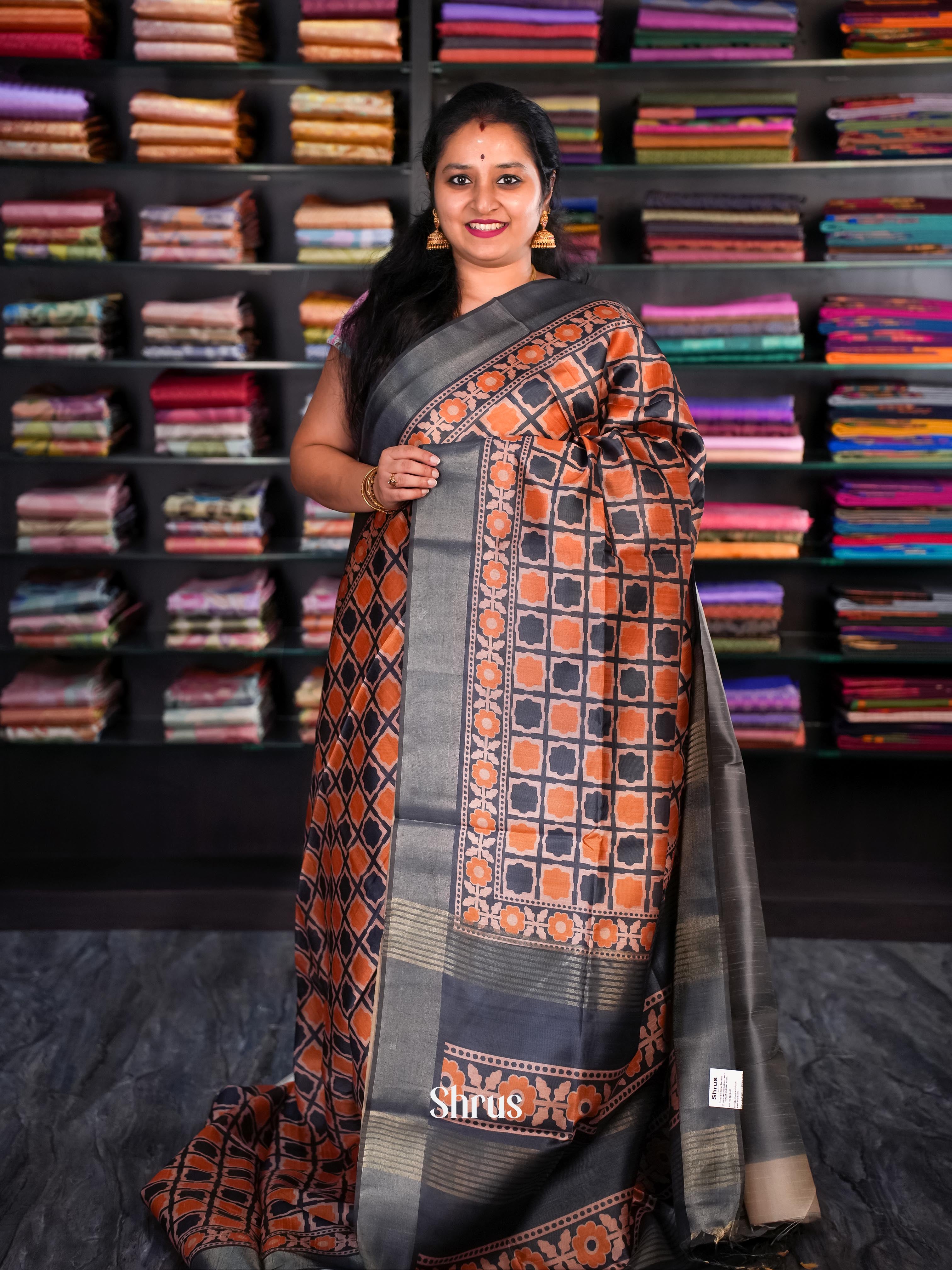 Lite Pink & Black - Champa semi tussar - Shop on Shrus.com
