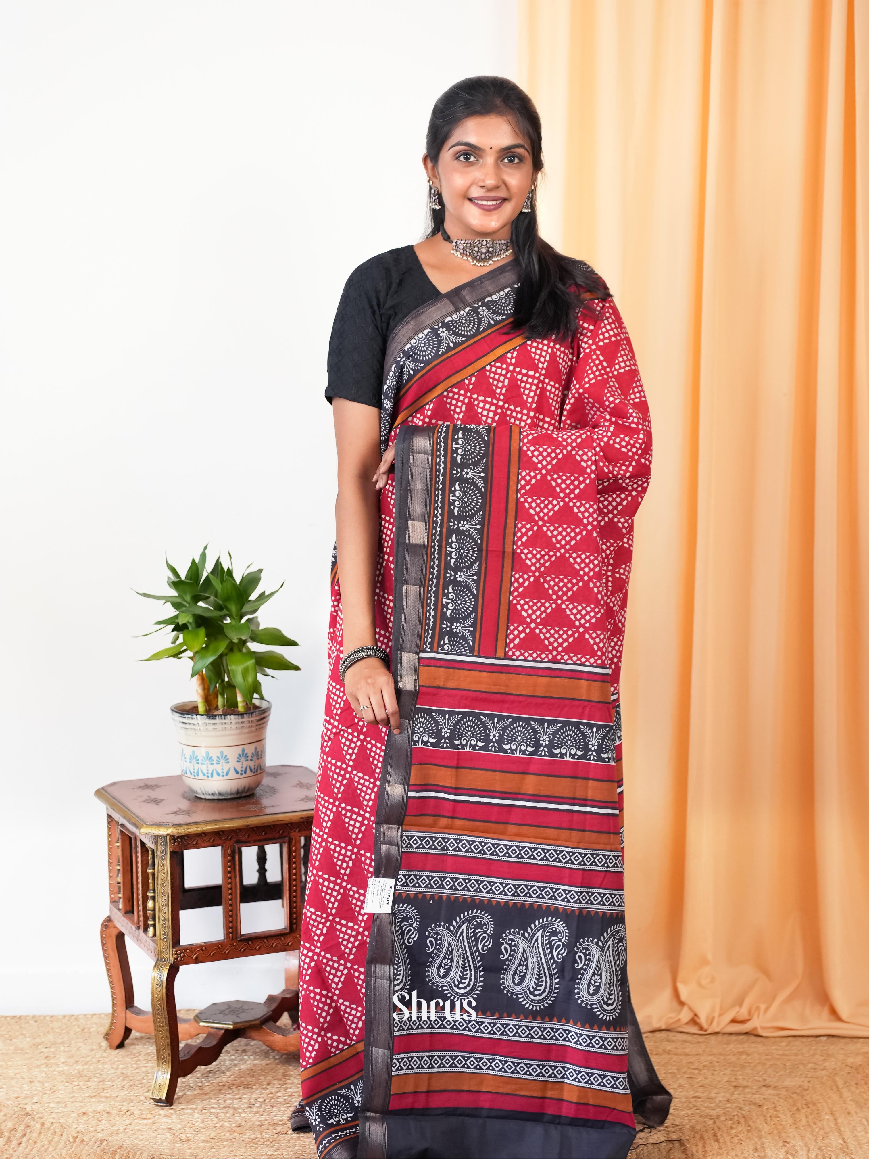 Red & Black - Art Modal Saree - Shop on Shrus.com