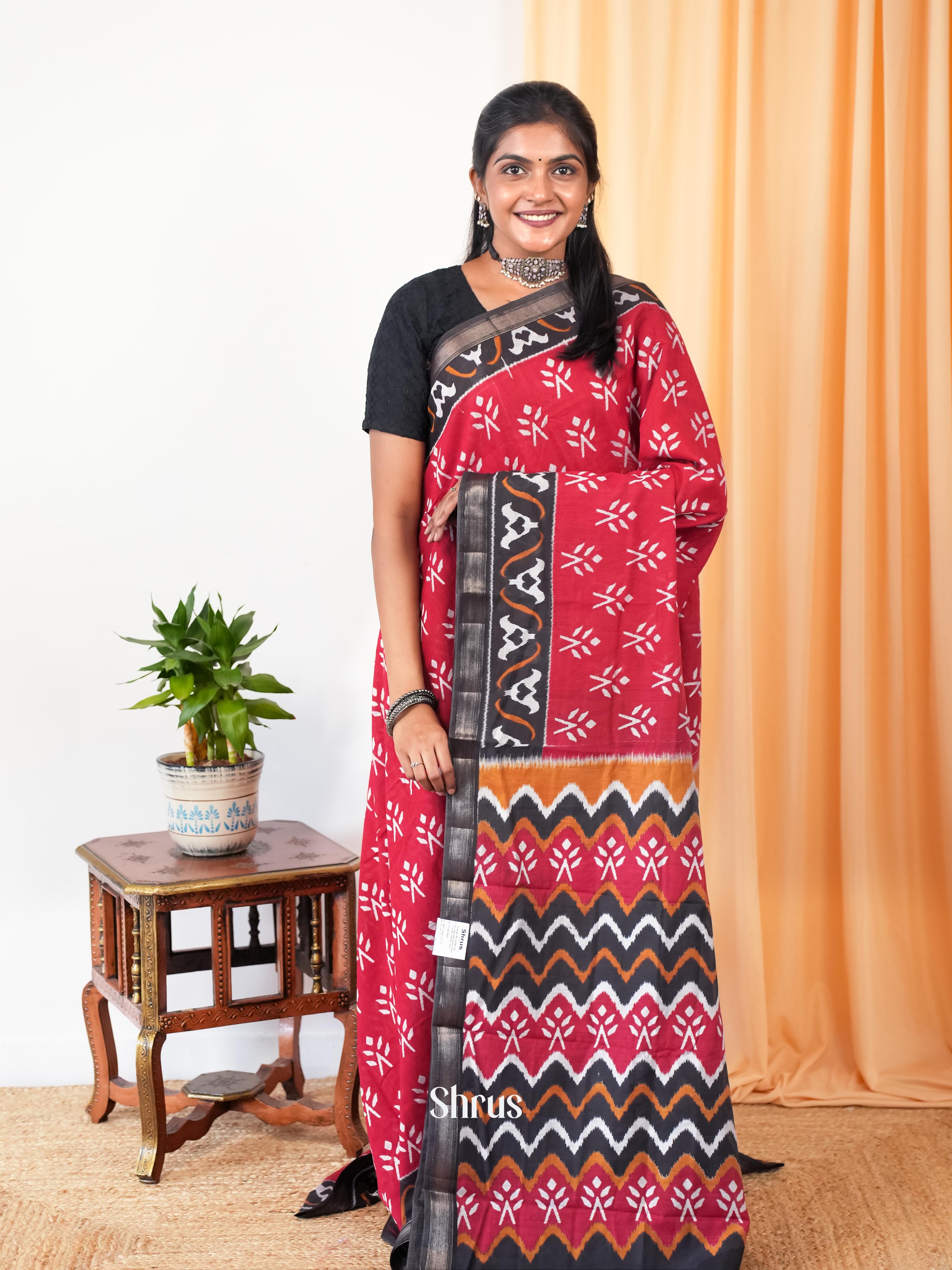 Red & Black - Art Modal Saree - Shop on Shrus.com