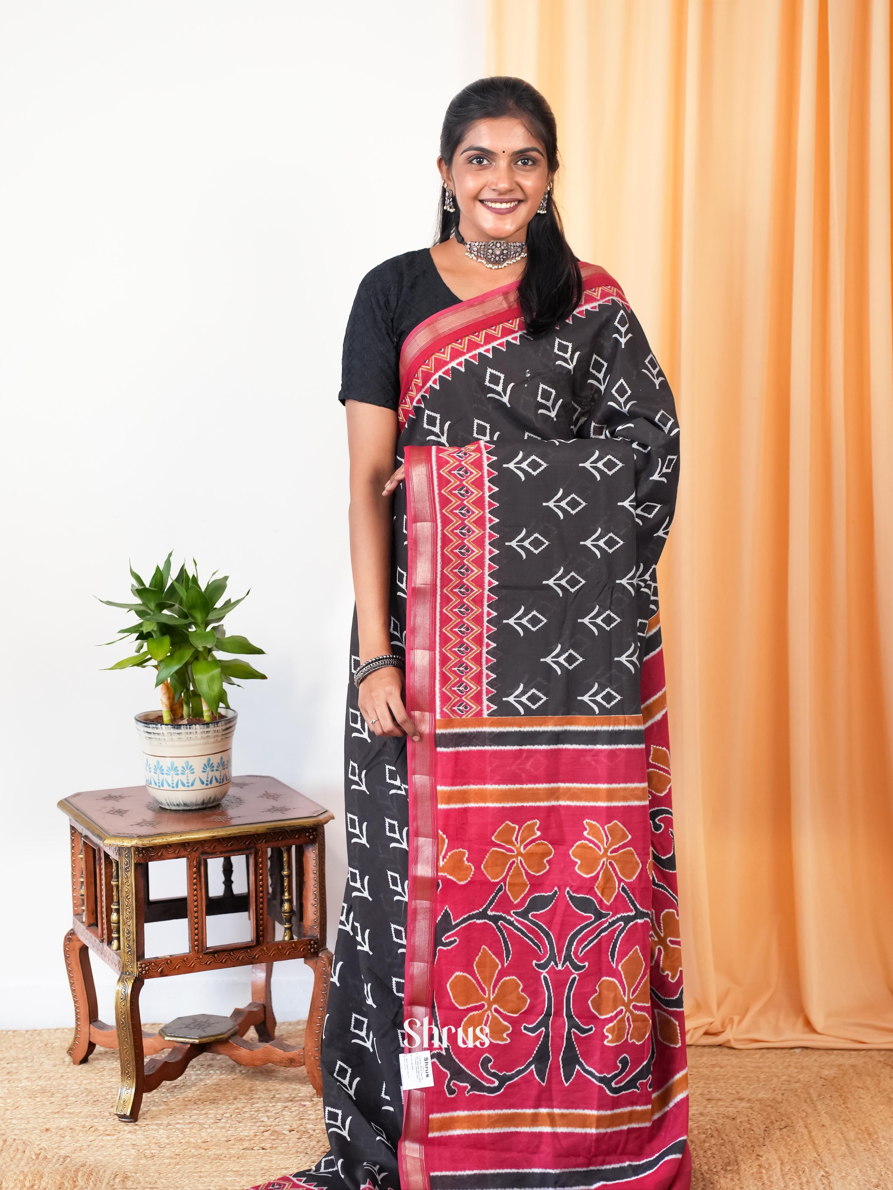 Black & Red - Art Modal Saree - Shop on Shrus.com