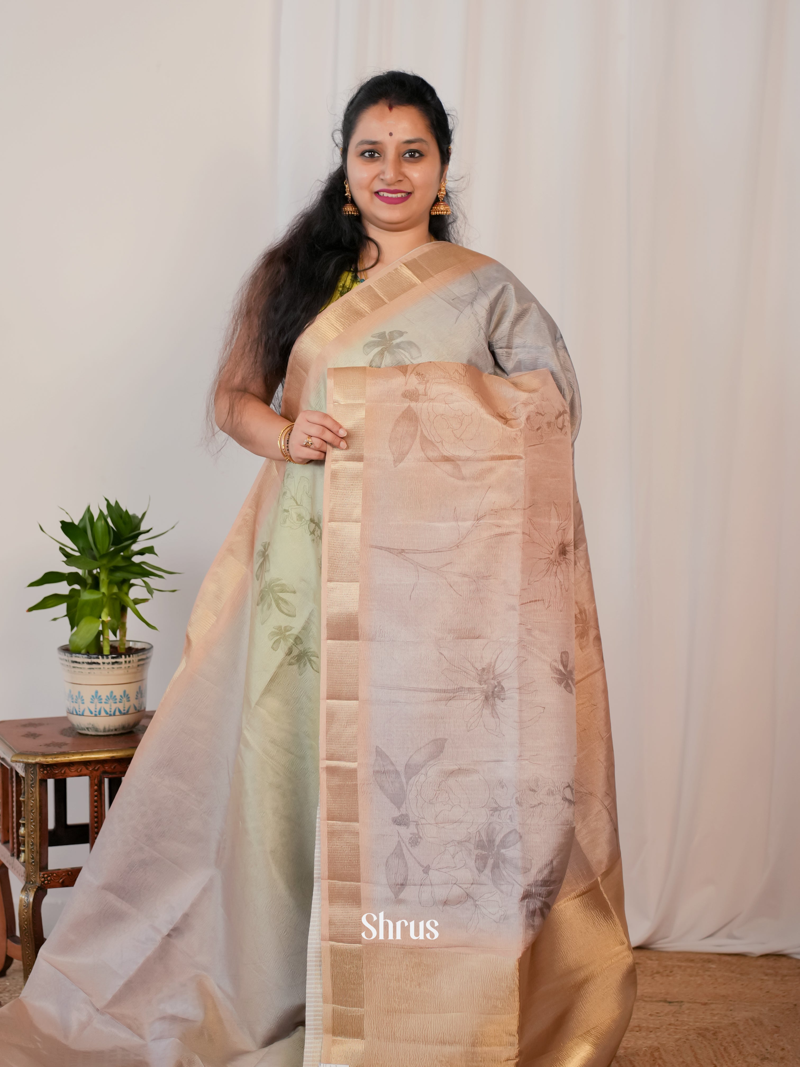 Green & Peach- Bamboo silk Saree - Shop on Shrus.com