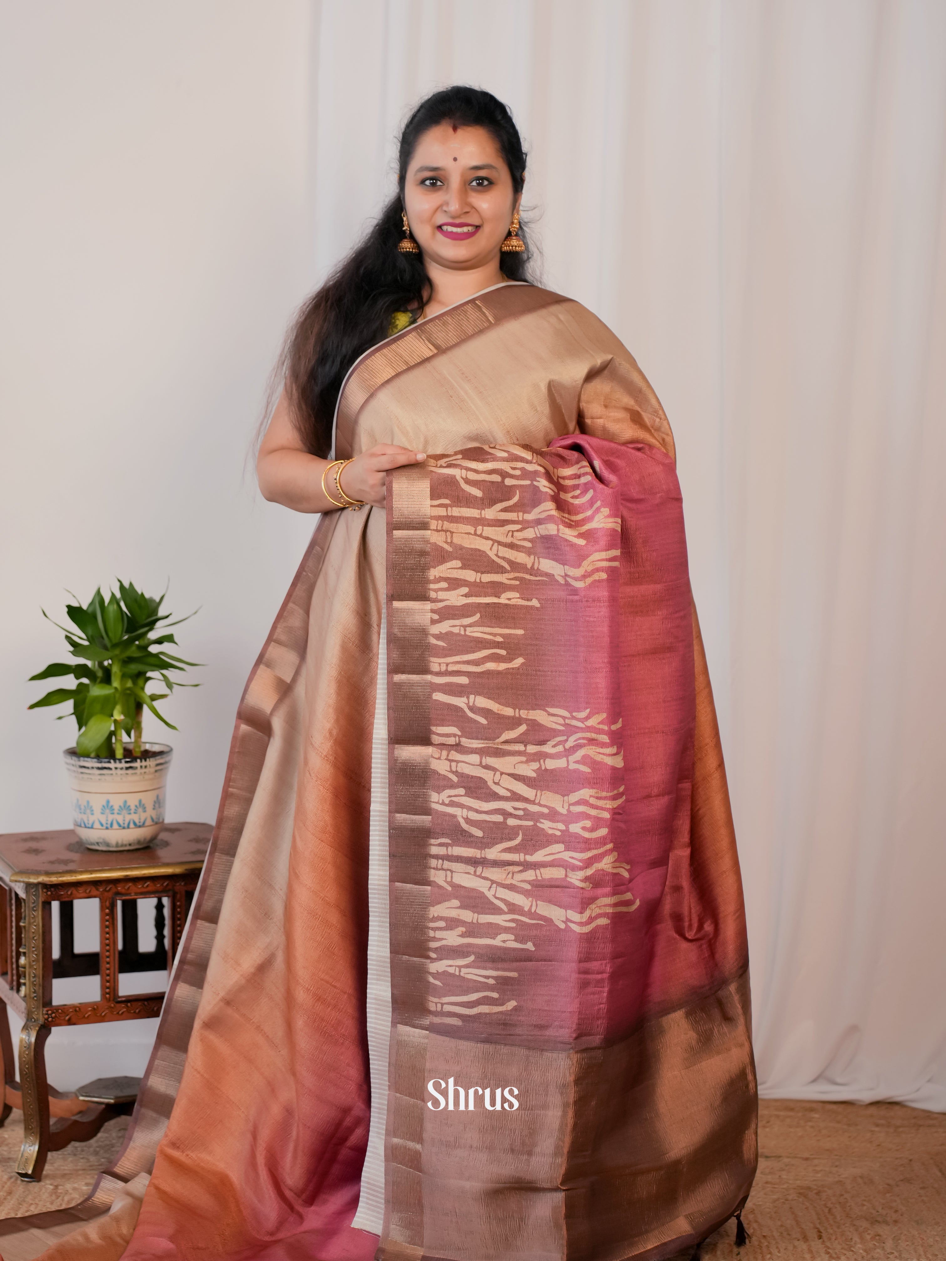 CIS17320- Bamboo silk Saree - Shop on Shrus.com