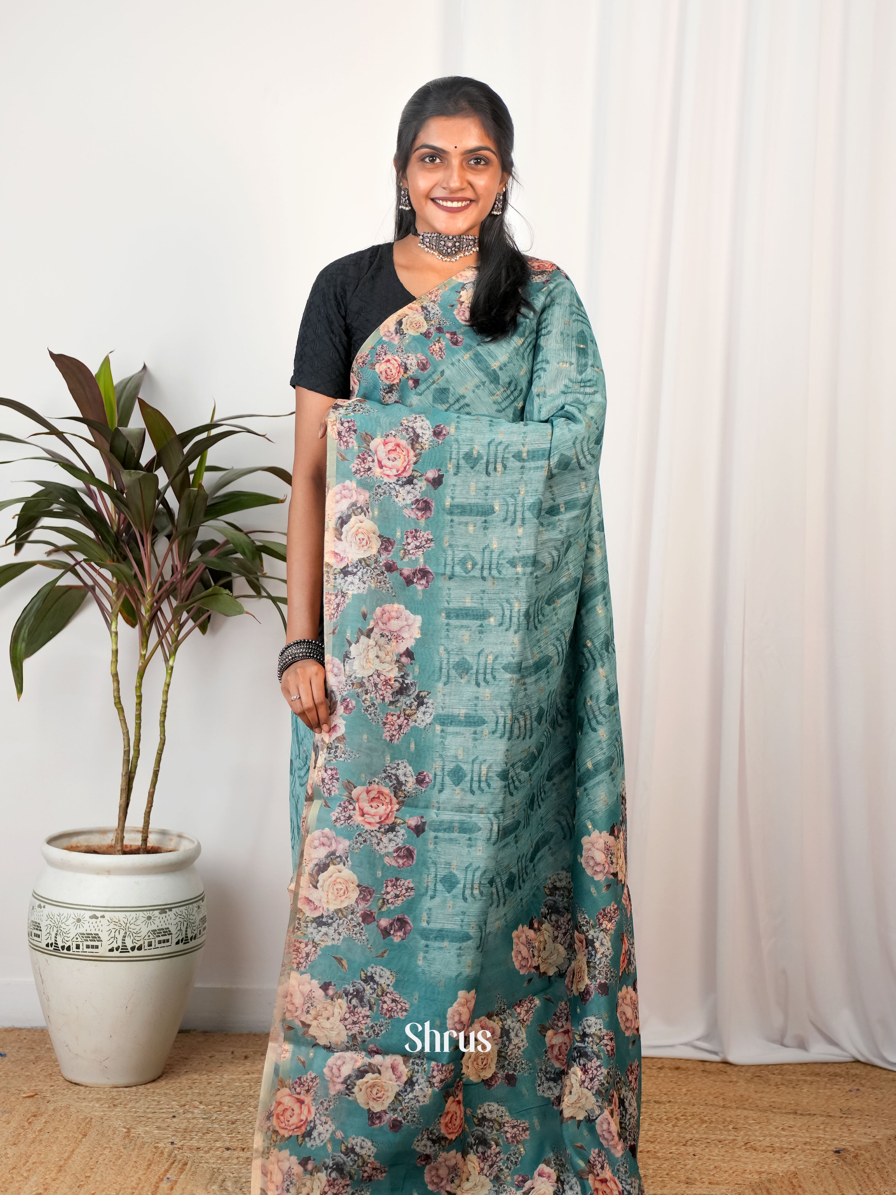 Green- Semi Chanderi Saree - Shop on Shrus.com