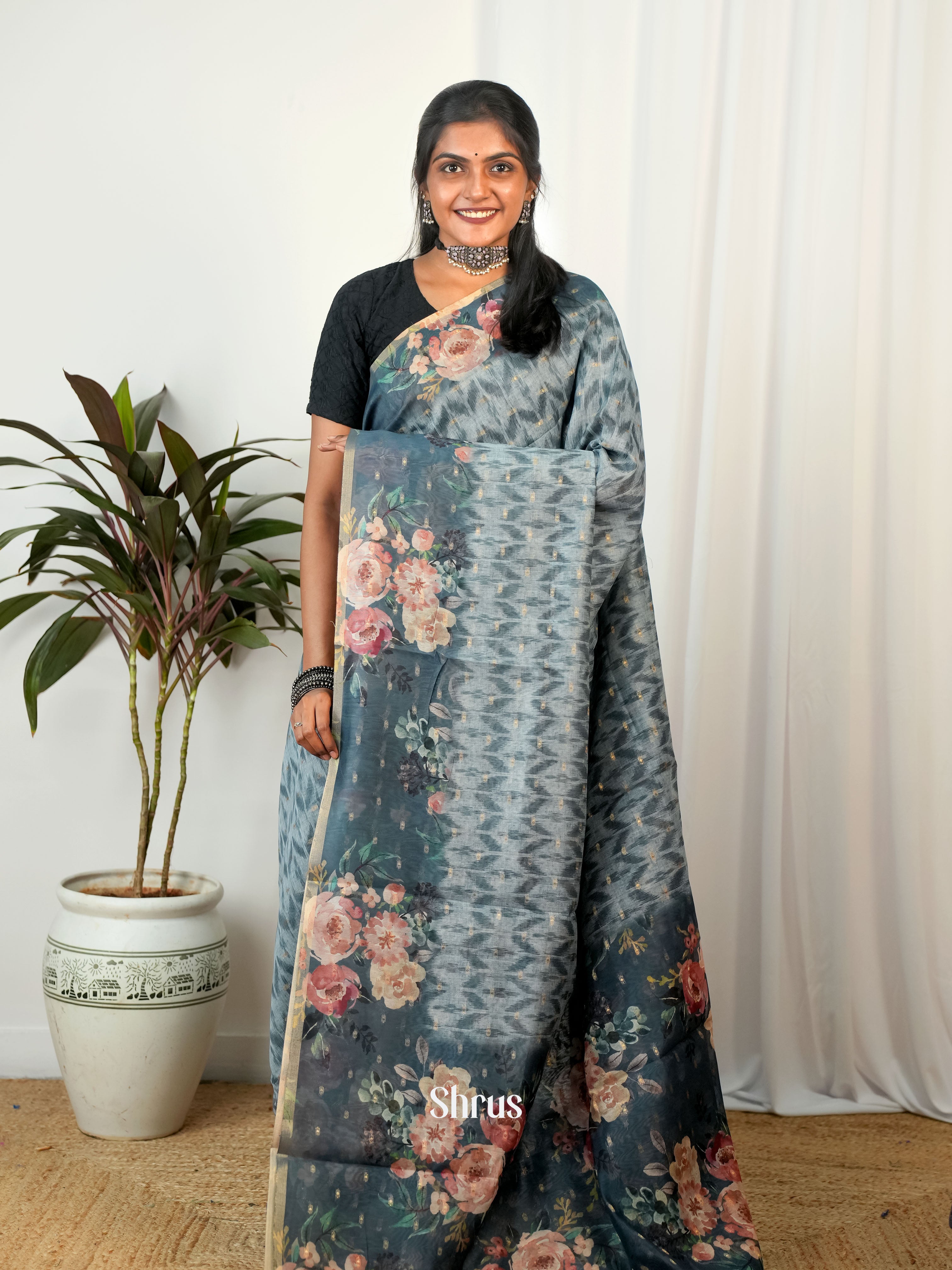 Grey- Semi Chanderi Saree - Shop on Shrus.com
