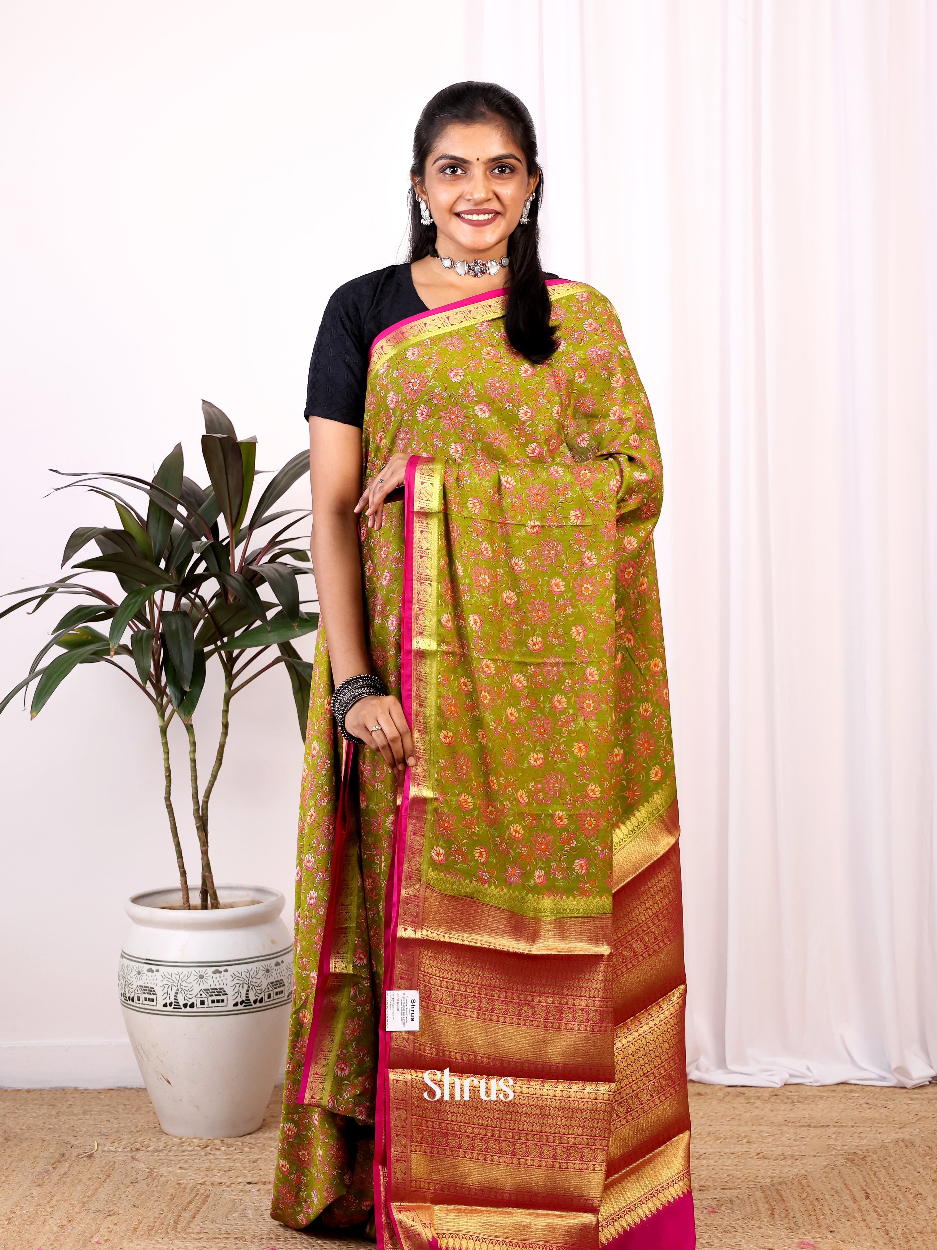 Lite Green & Majenta- Semi Mysoresilk Saree - Shop on Shrus.com