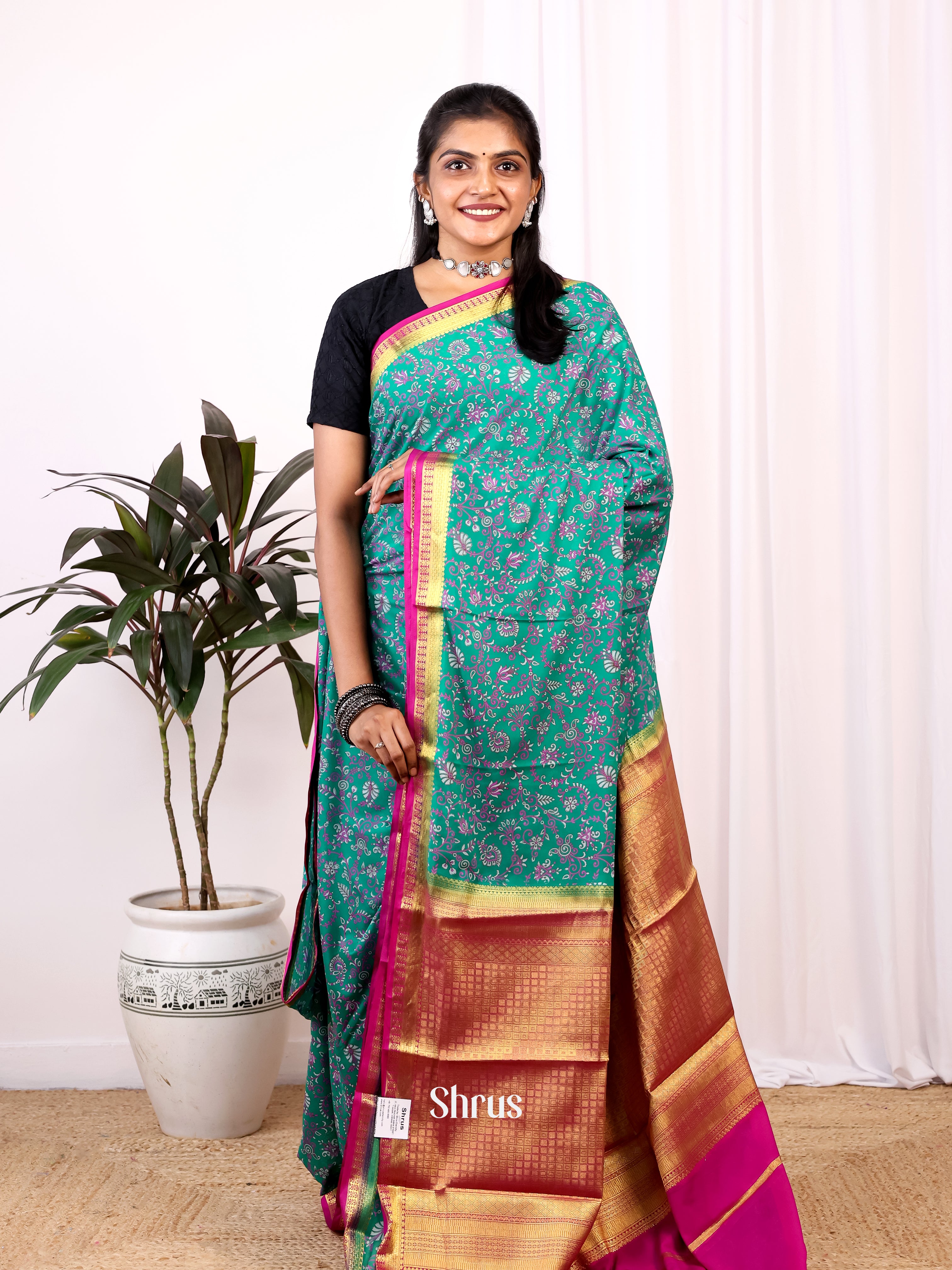 Green & Majenta - Semi Mysoresilk Saree - Shop on Shrus.com