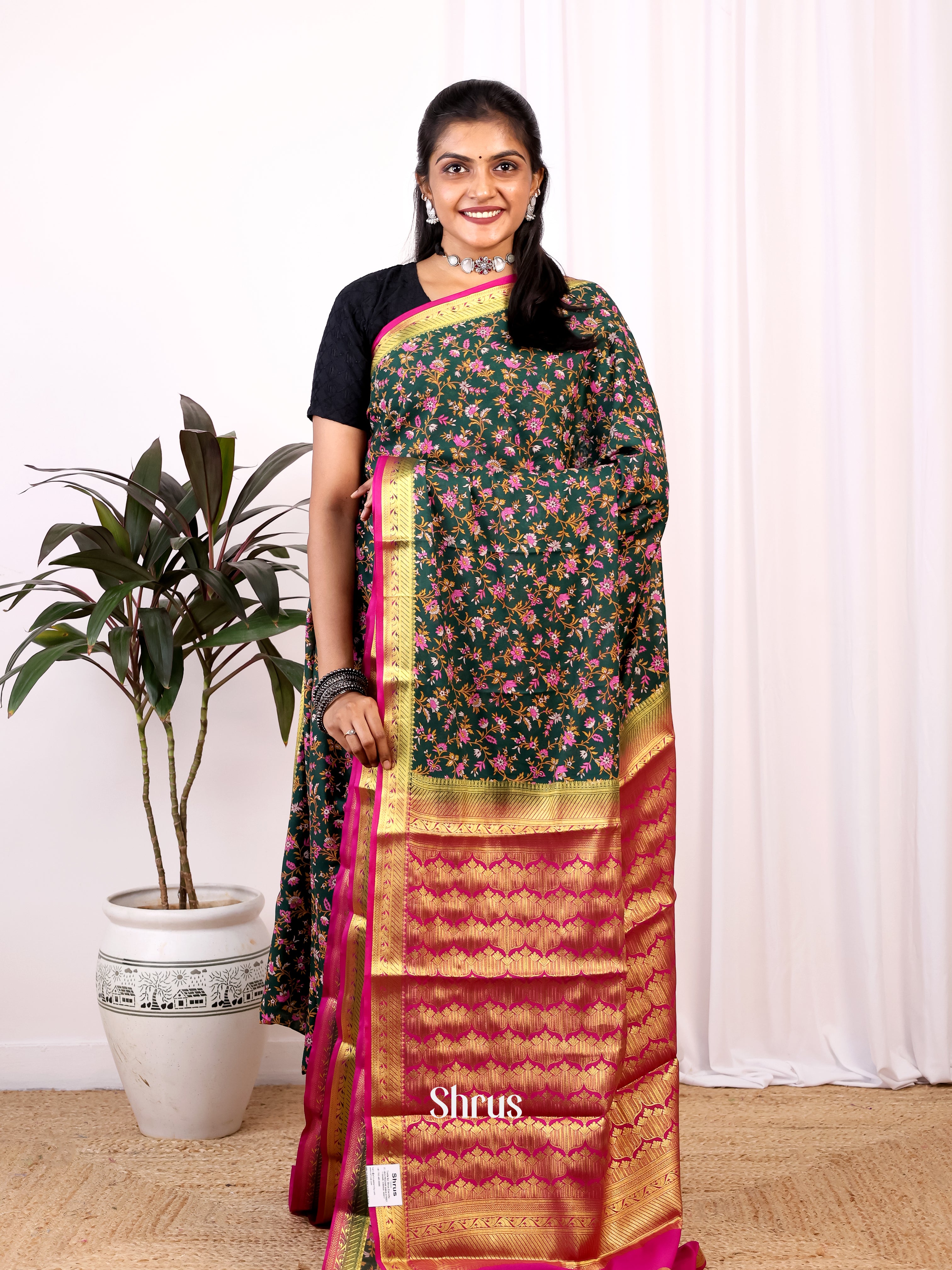 Green & Majenta - Semi Mysoresilk Saree - Shop on Shrus.com