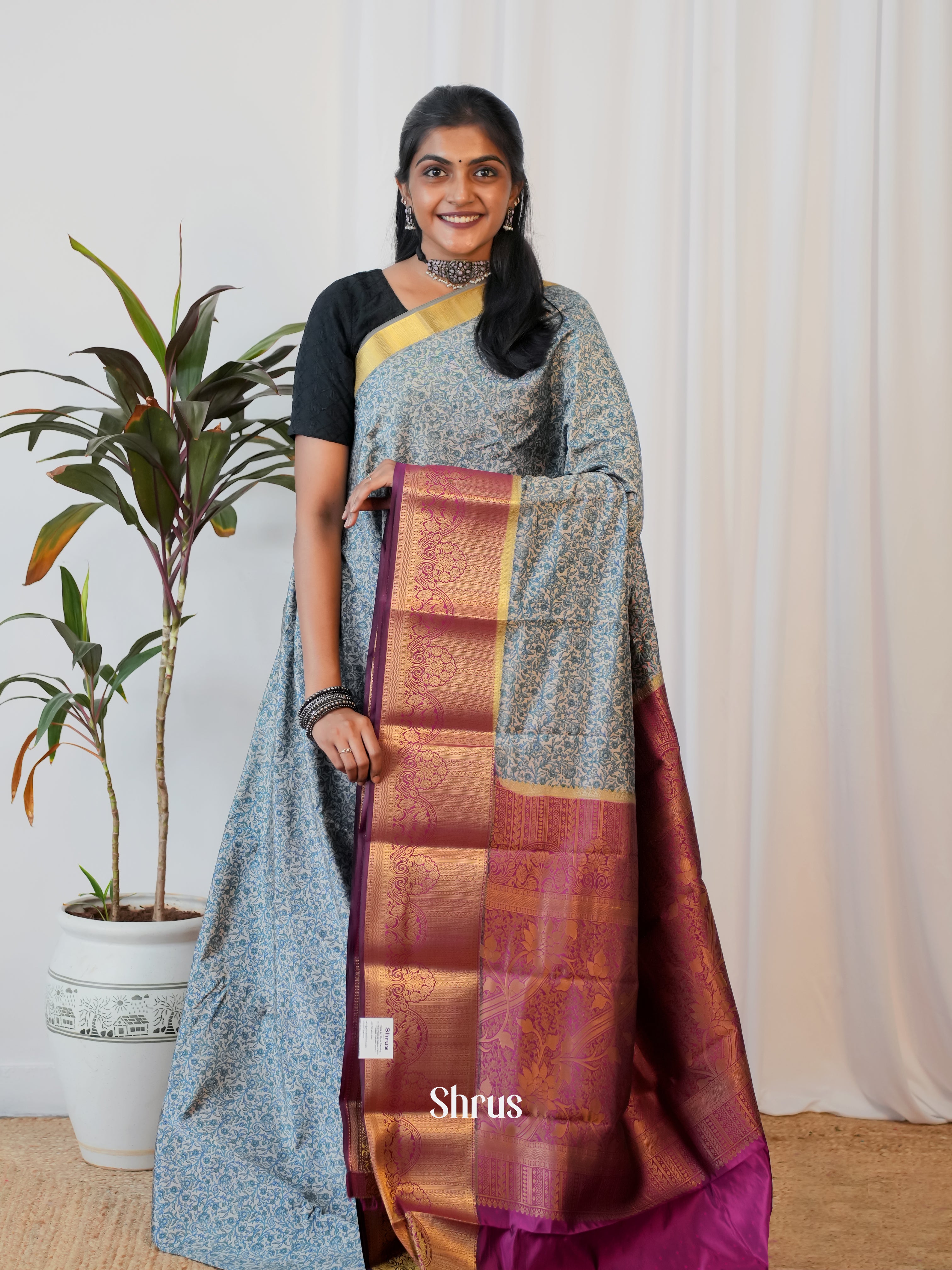 Grey & Majenta - Printed Silk Saree - Shop on Shrus.com