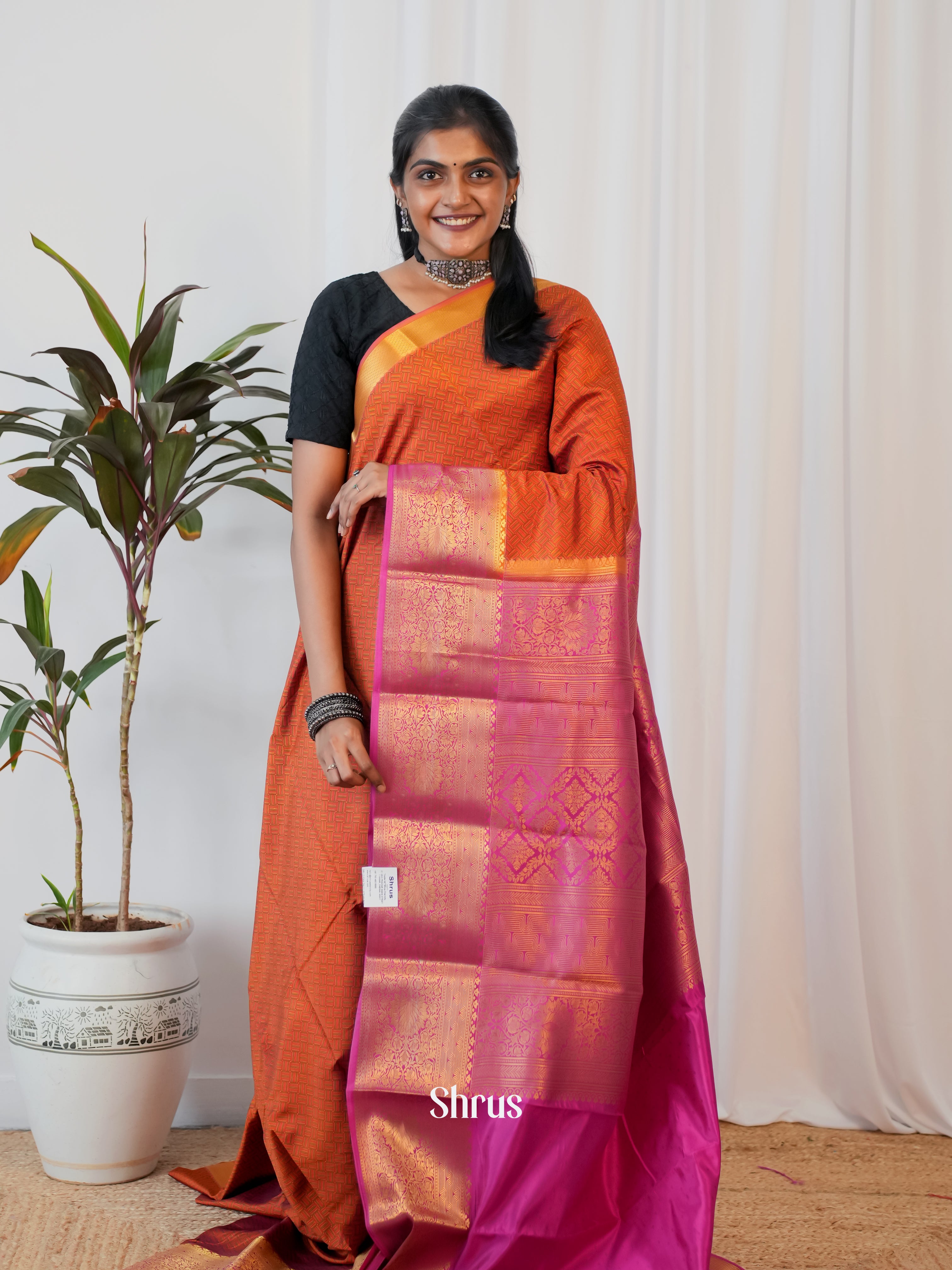 Orange & Majenta - Printed Silk Saree - Shop on Shrus.com