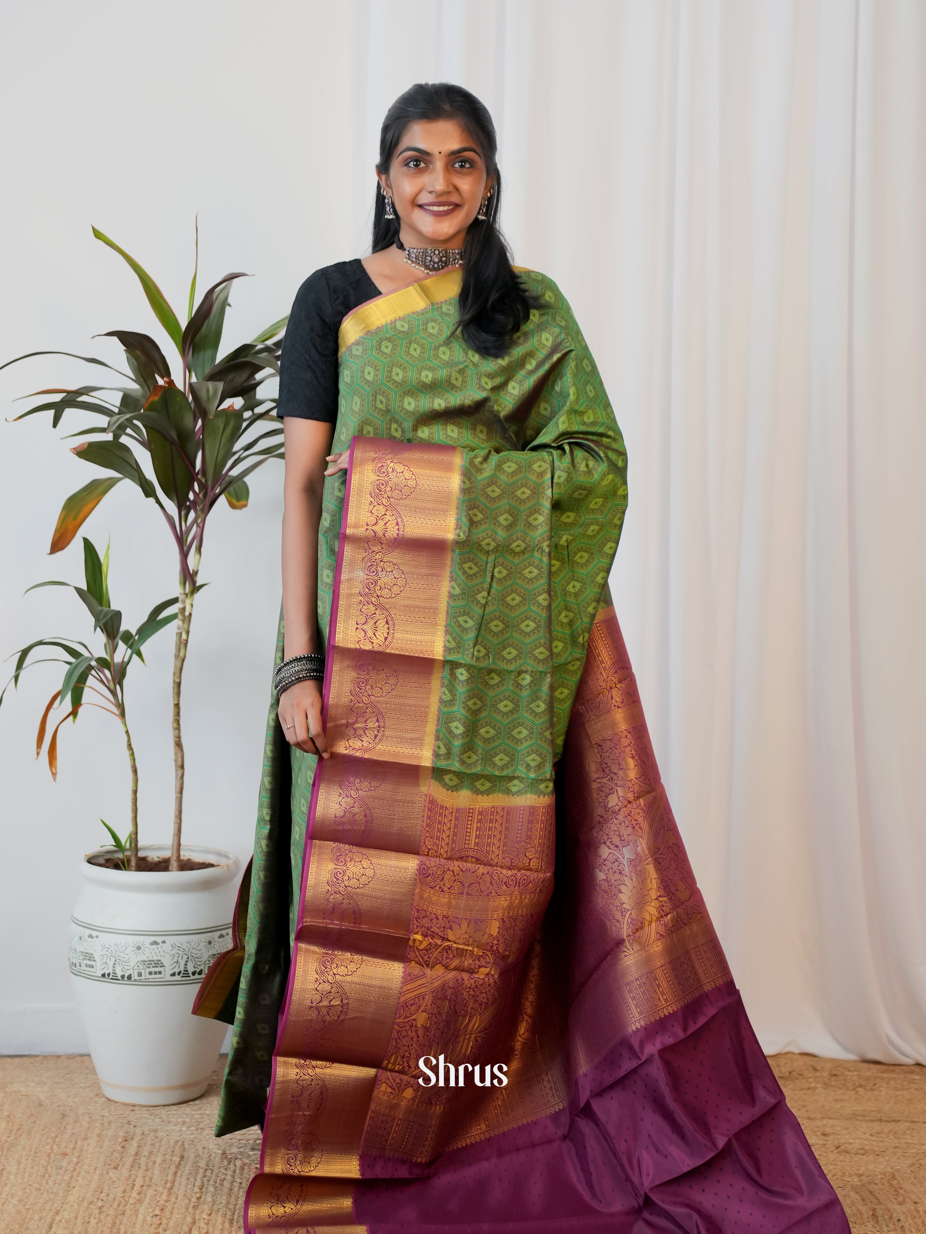CIS19204 - Printed Silk Saree - Shop on Shrus.com