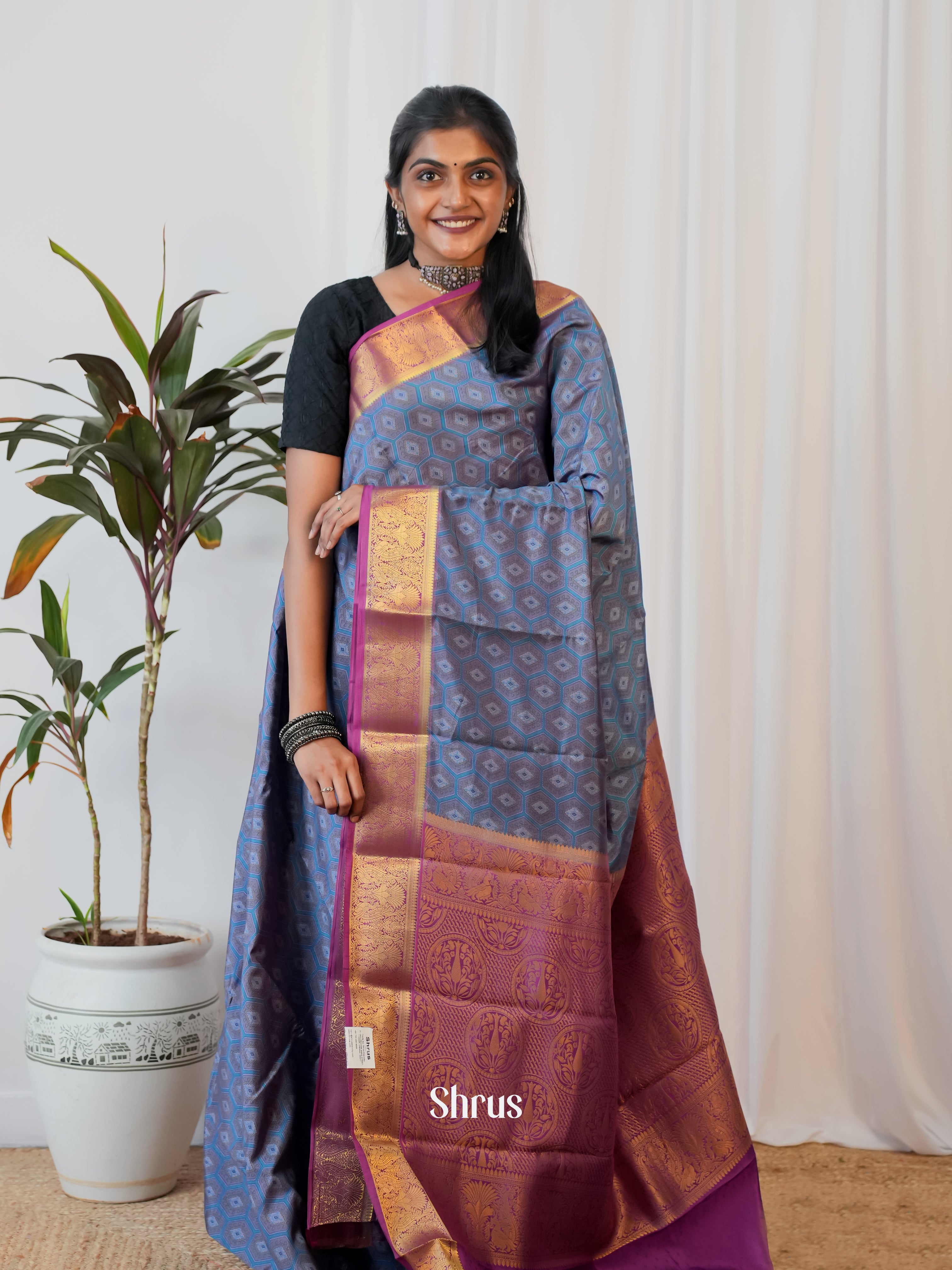 Blue & Majenta- Printed Silk Saree - Shop on Shrus.com