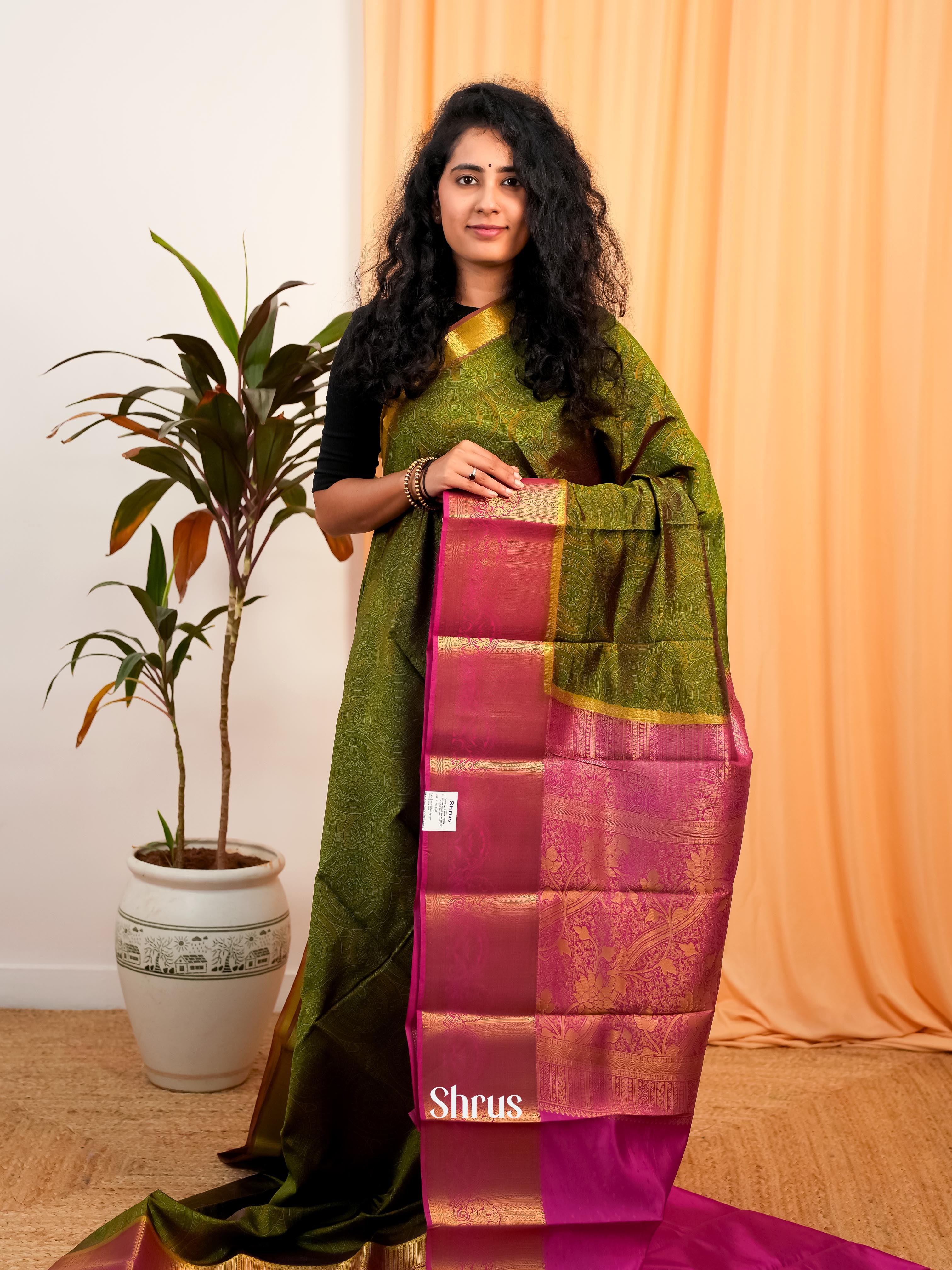 Green & Majenta- Printed Silk Saree - Shop on Shrus.com